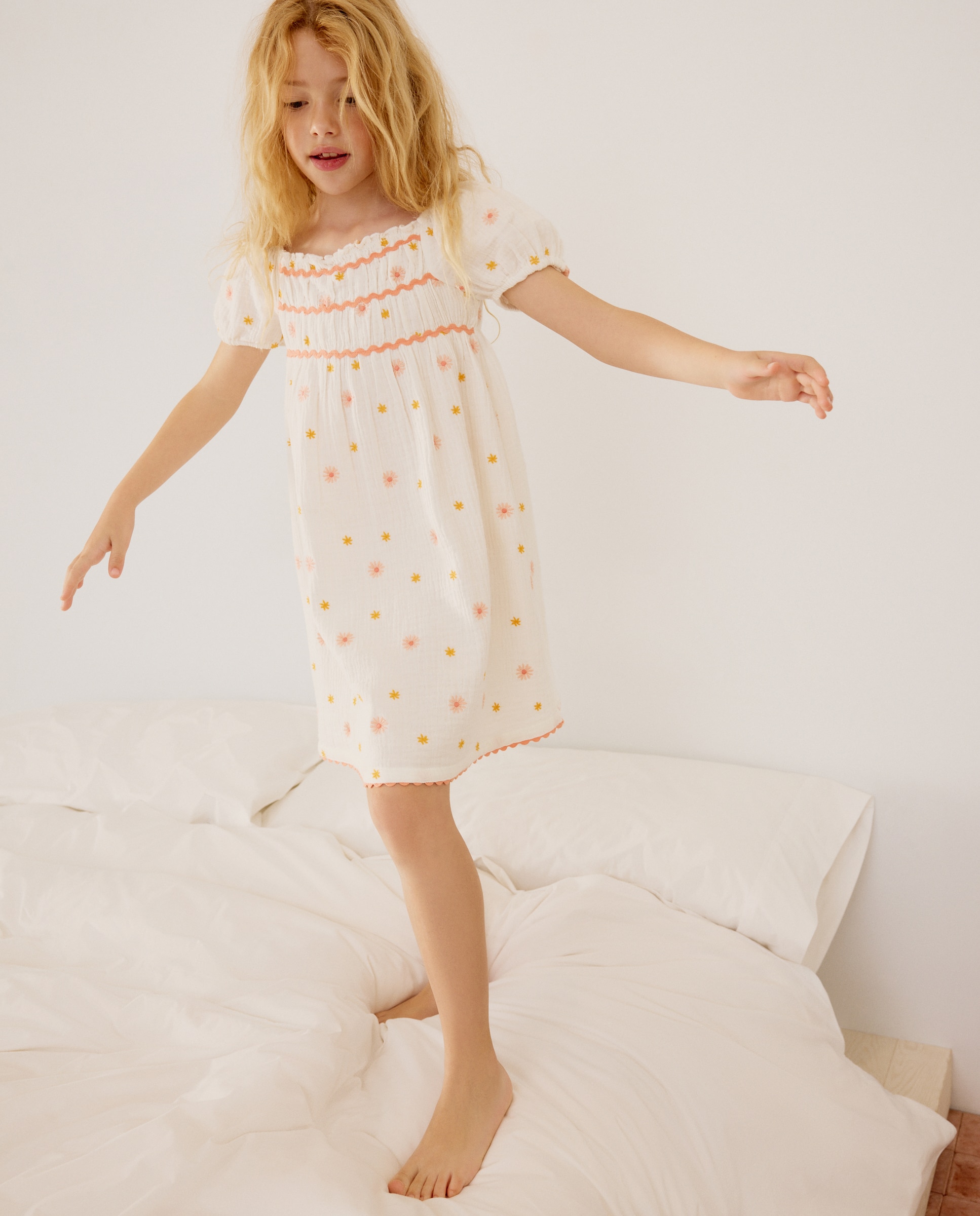 Camisa de Dormir com Bordado Floral Branco-2