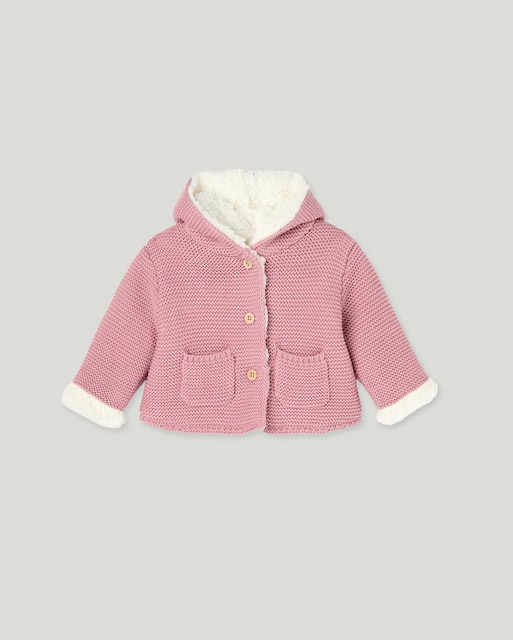 Imagen 0 de Chaqueta corta tricot grueso con capucha de bebé niña