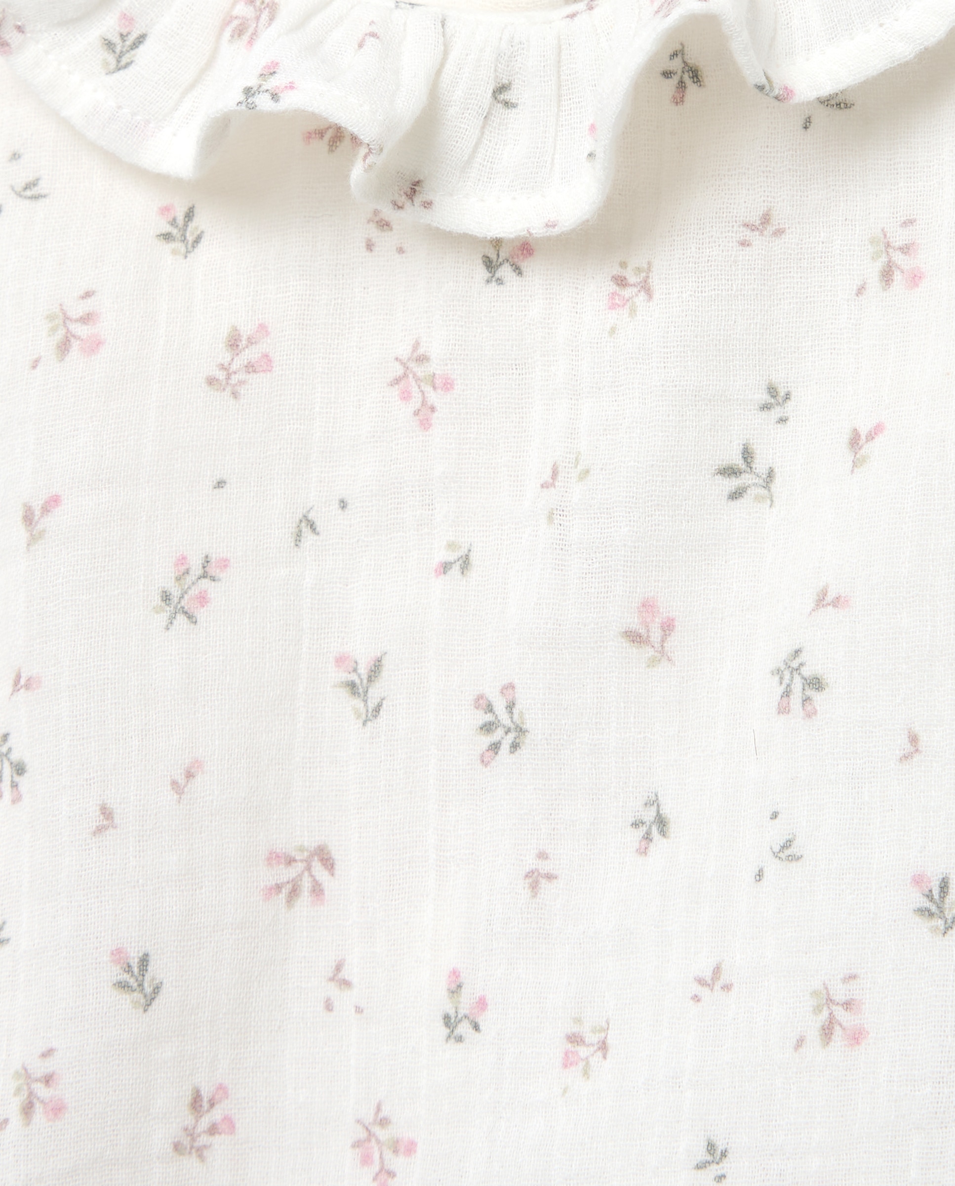 Camisa de Bebé com Gola Rosa-3