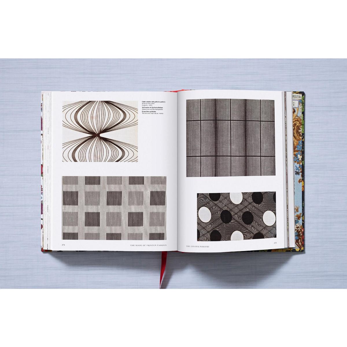 The Book of Printed Fabrics. From the 16th century until today (Capa dura) 5