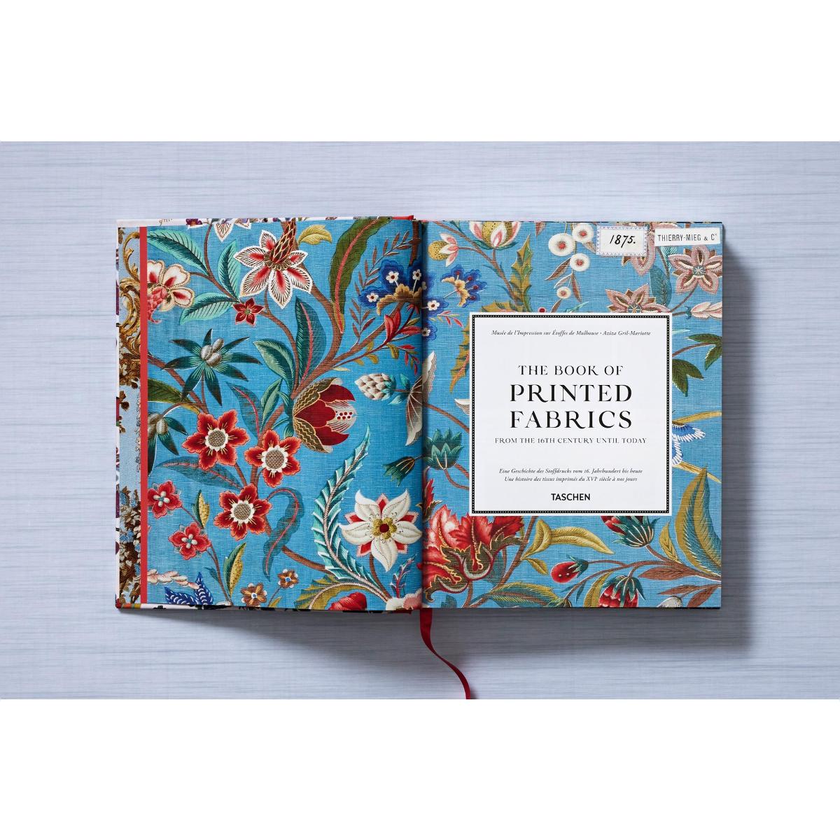 The Book of Printed Fabrics. From the 16th century until today (Capa dura) 6