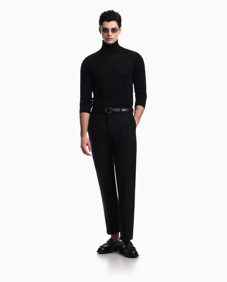 Camisola de Malha de Lã Virgem Regular Fit com Gola Dobrada Preto-5