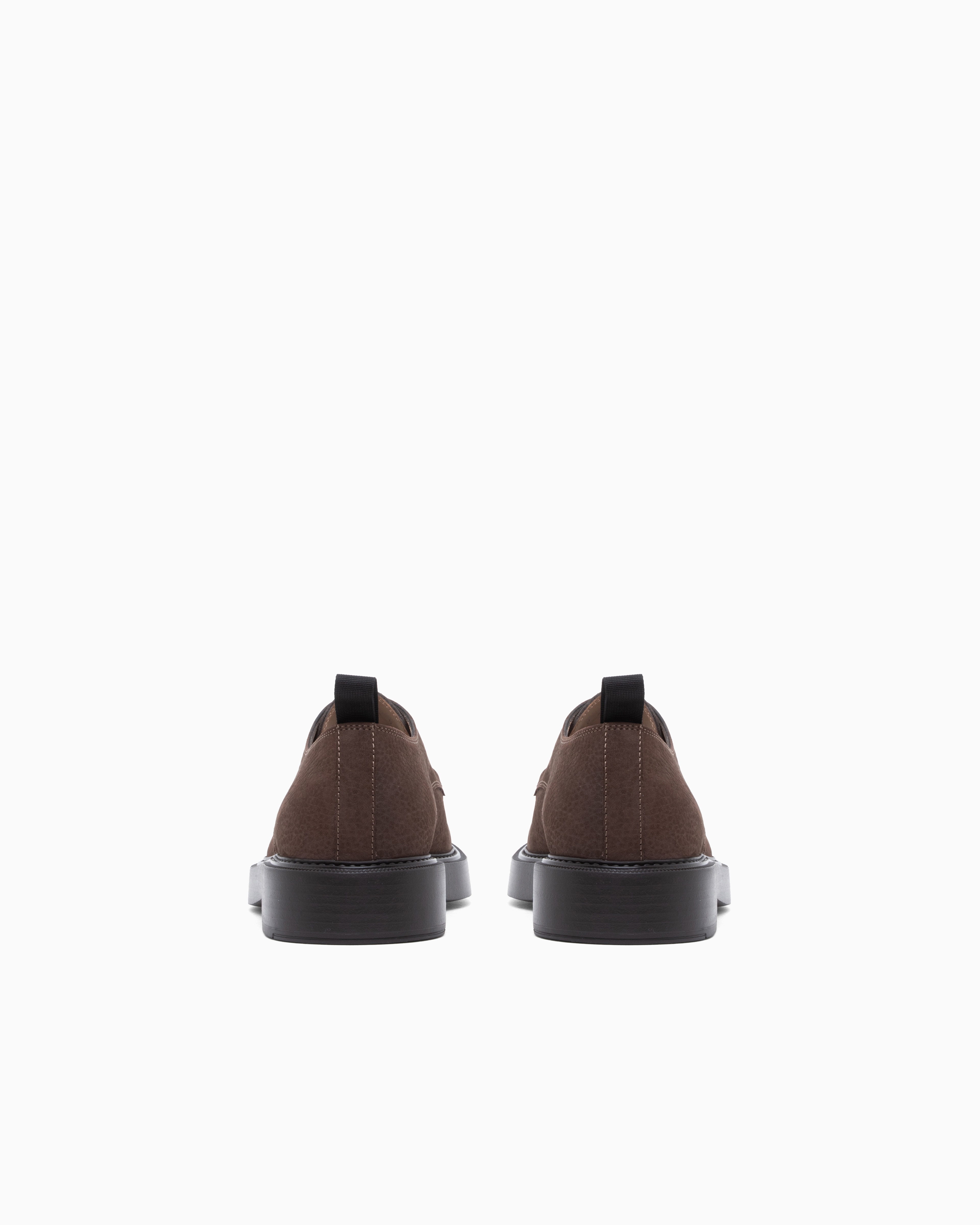 Sapatos em Nobuck com Atacadores Castanho-6