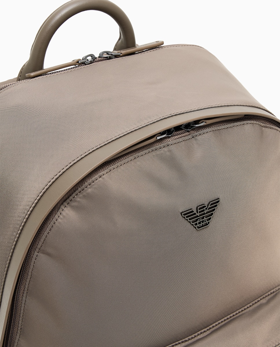 Mochila de Nylon Reciclado Taupe-4