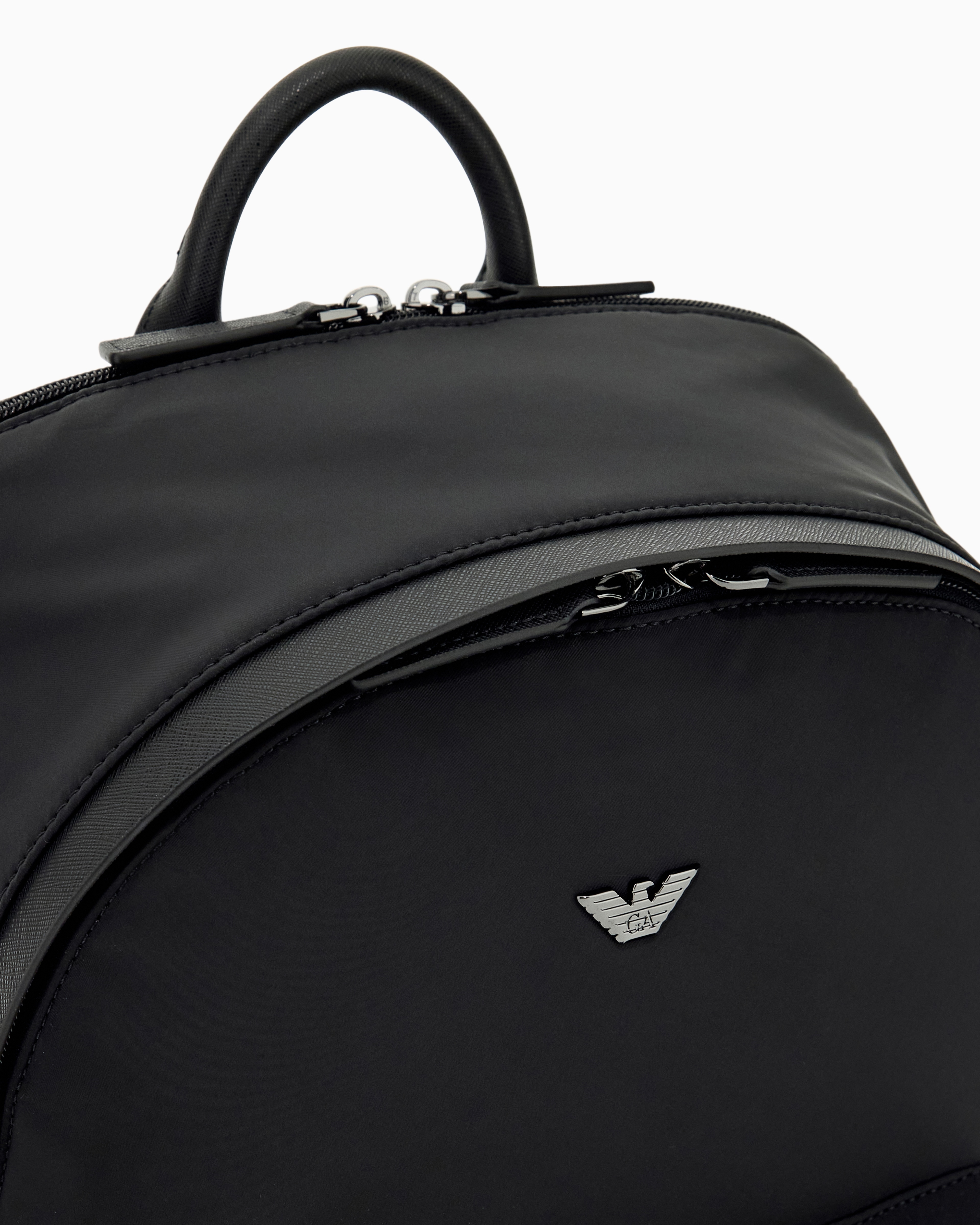 Mochila de Nylon Reciclado Preto-4