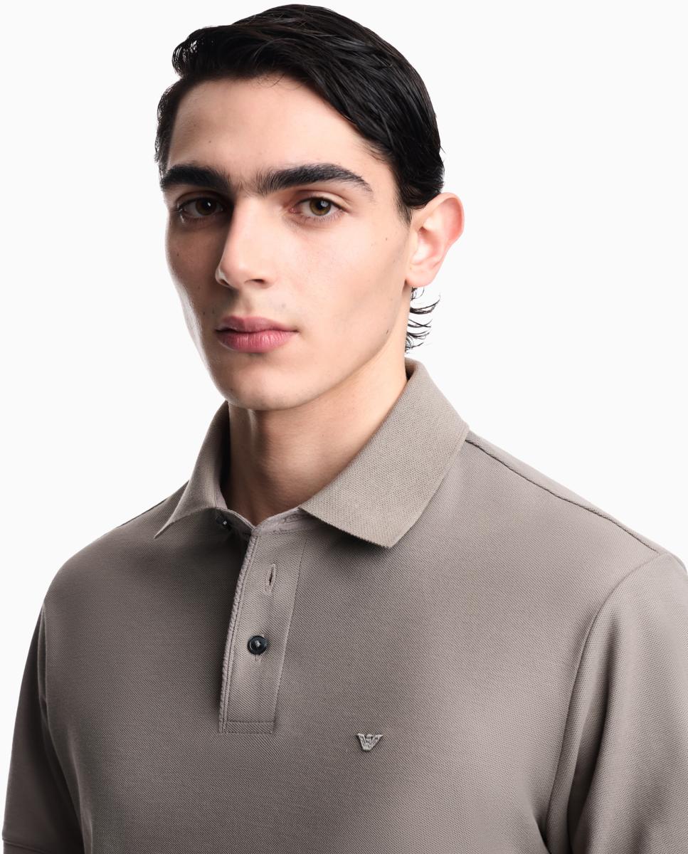 Polo Piqué Regular Fit com Manga Curta Taupe-3