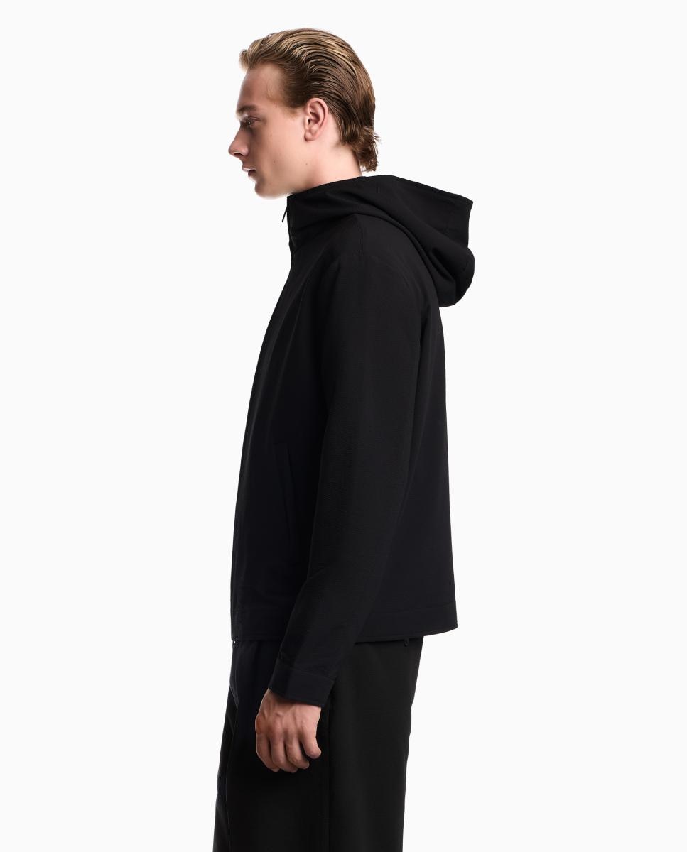 Blusão em Seersucker com Capuz Preto-2