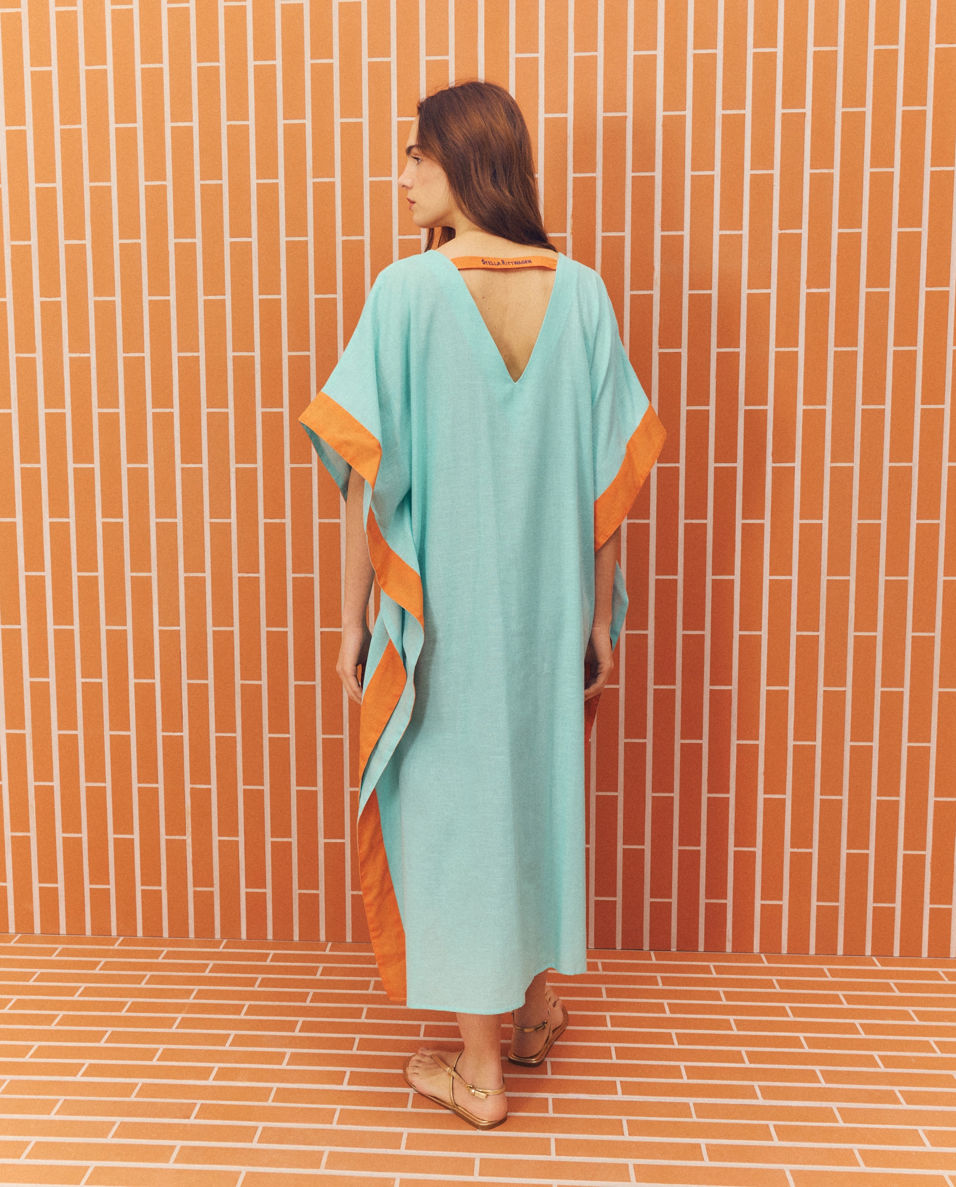 Kaftan Liso com Detalhes de Estrelas Sabão-2