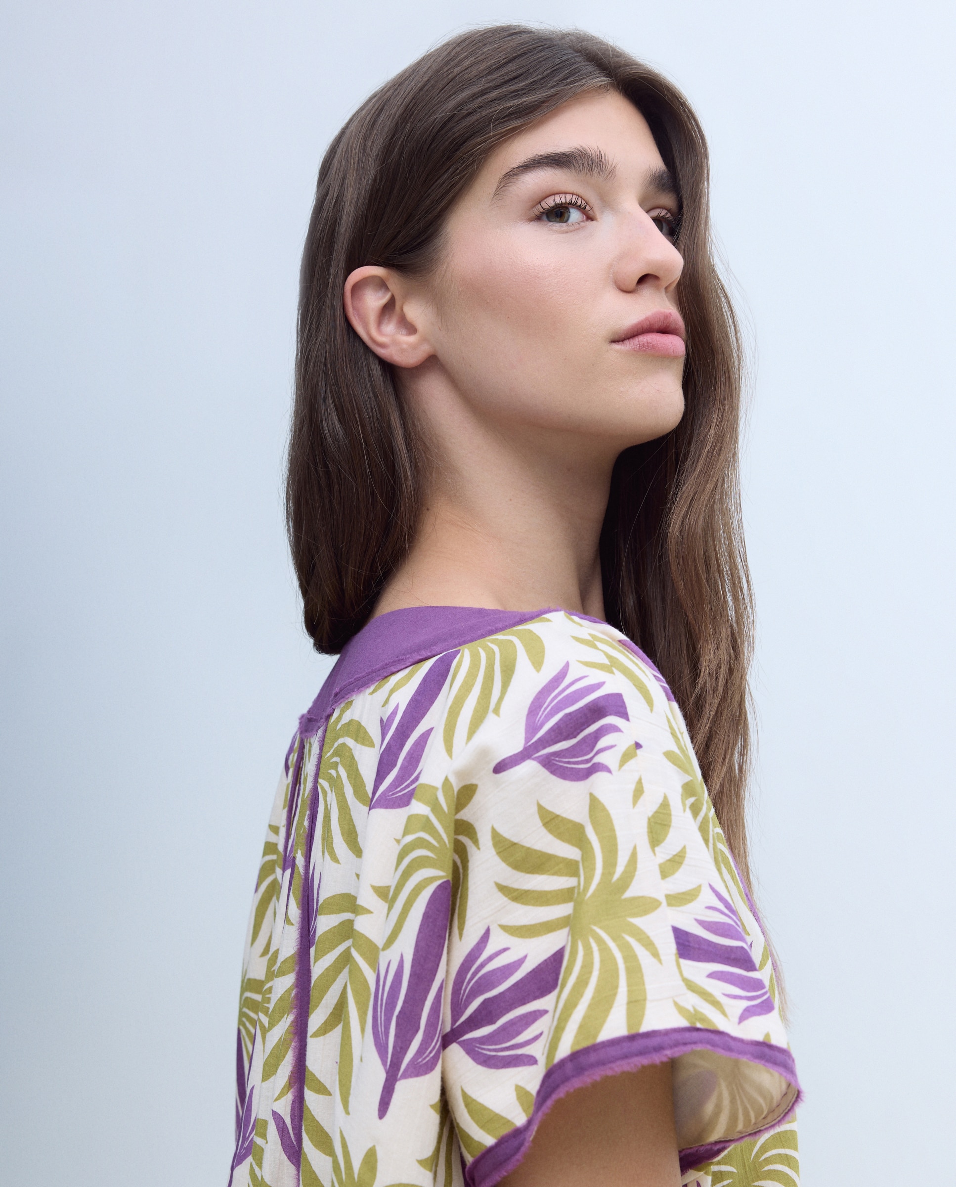 Kaftan de Algodão com Estampado Tropical Roxo-4