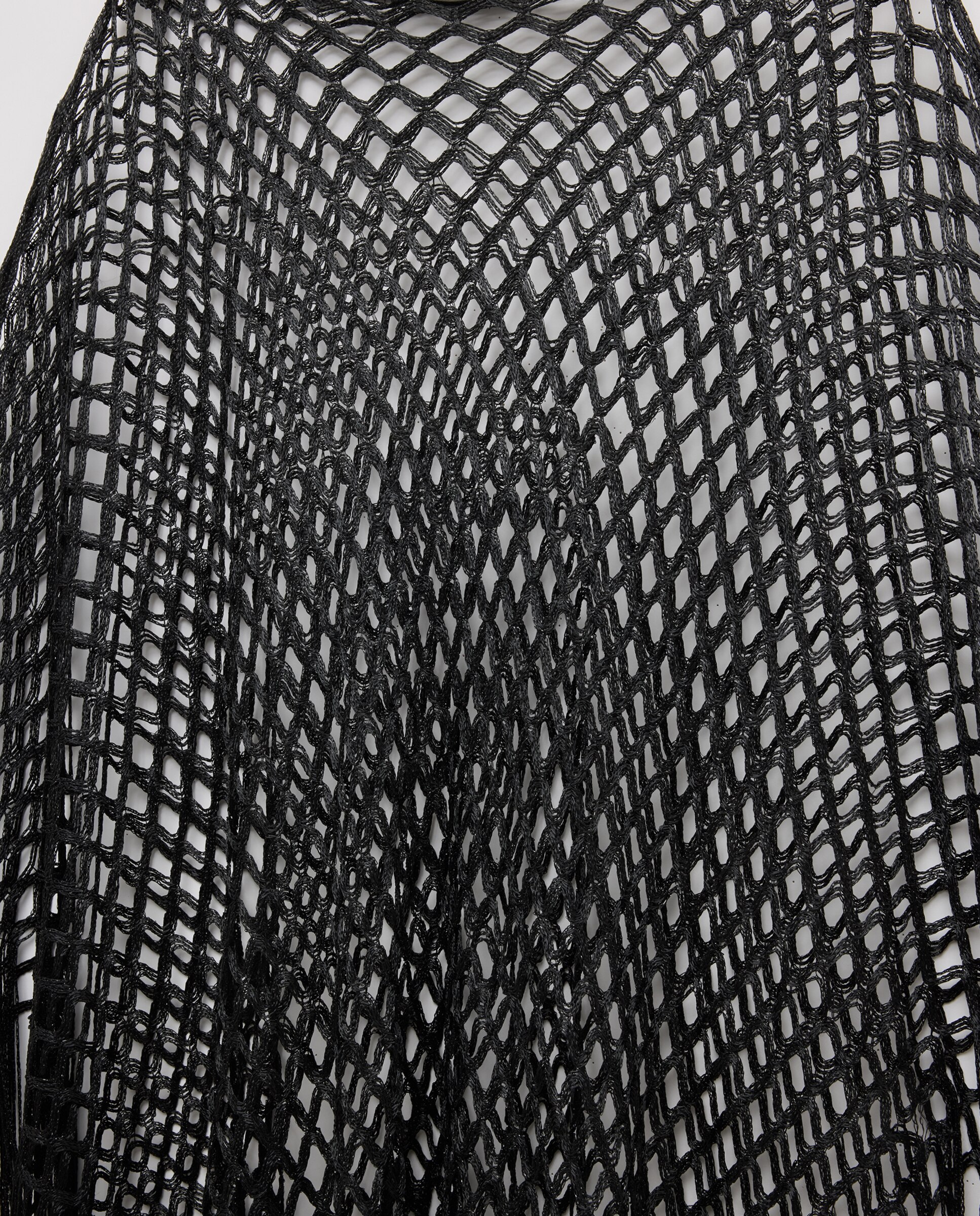 Poncho de Festa com Detalhe de Fio Metalizado Preto-2
