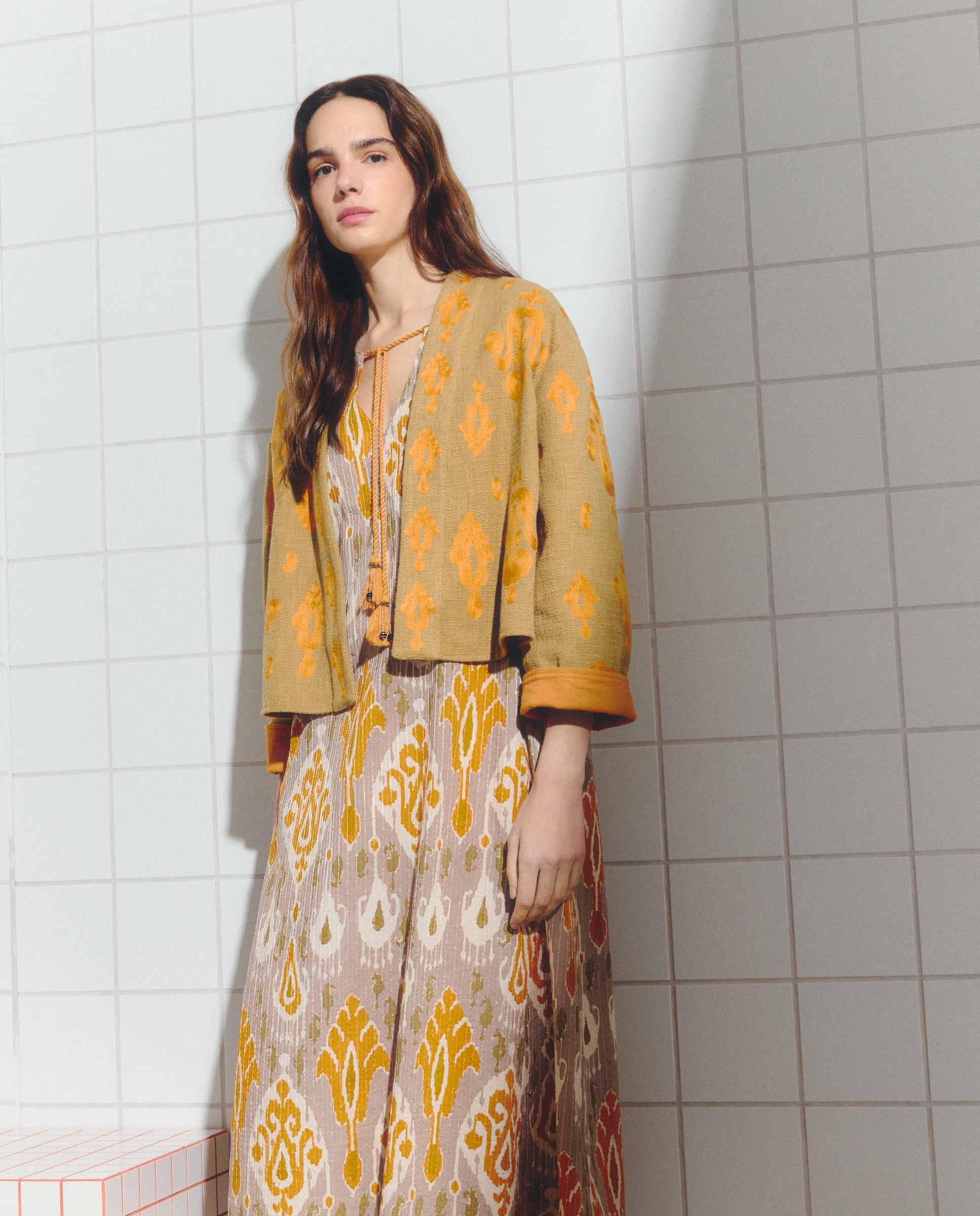 Imagem 0 de Casaco bordado