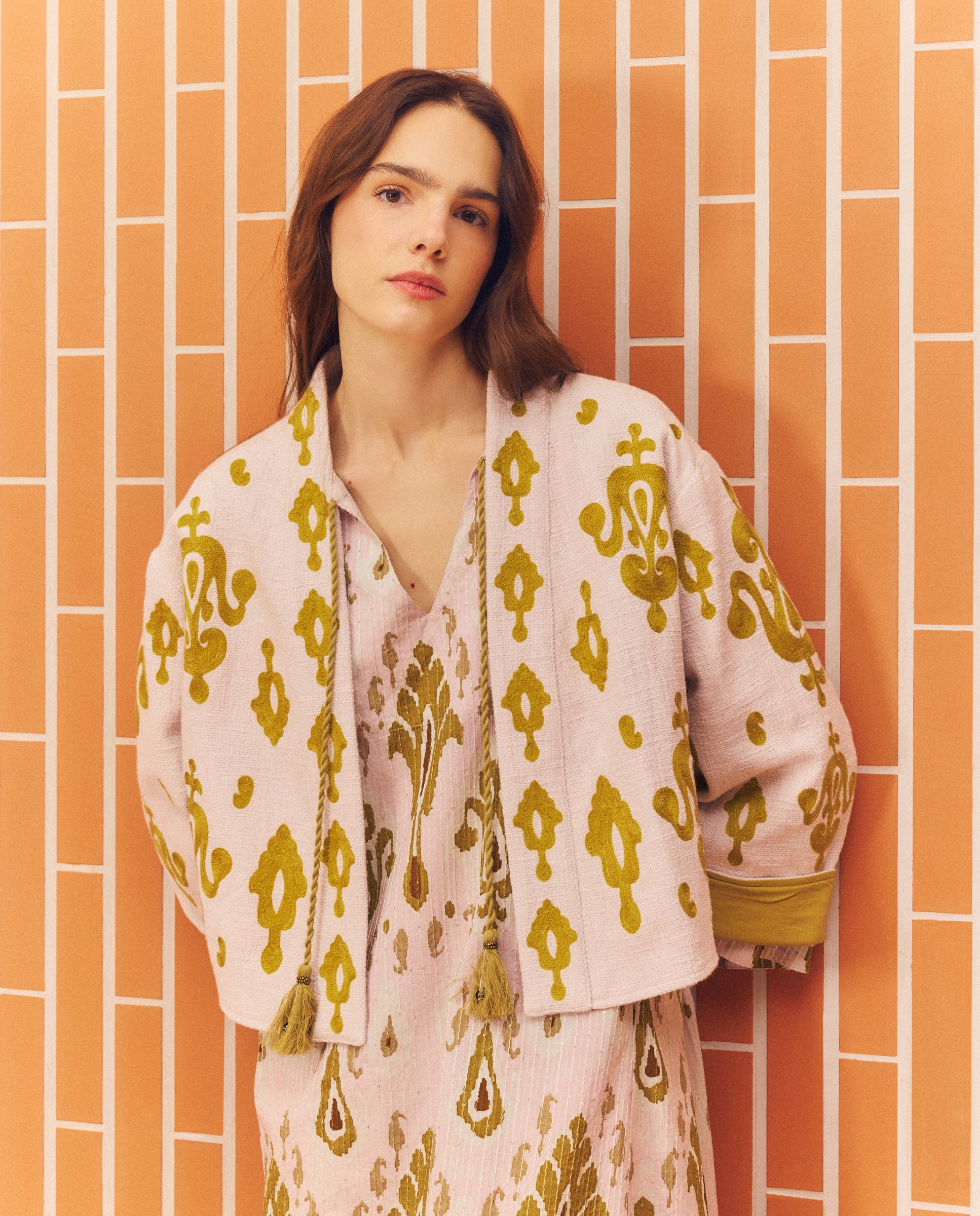 Imagem 0 de Casaco bordado