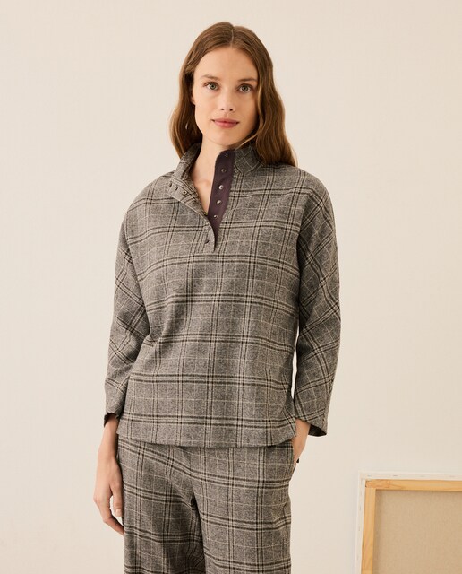 Imagen 0 de Polo de mujer con estampado cuadros