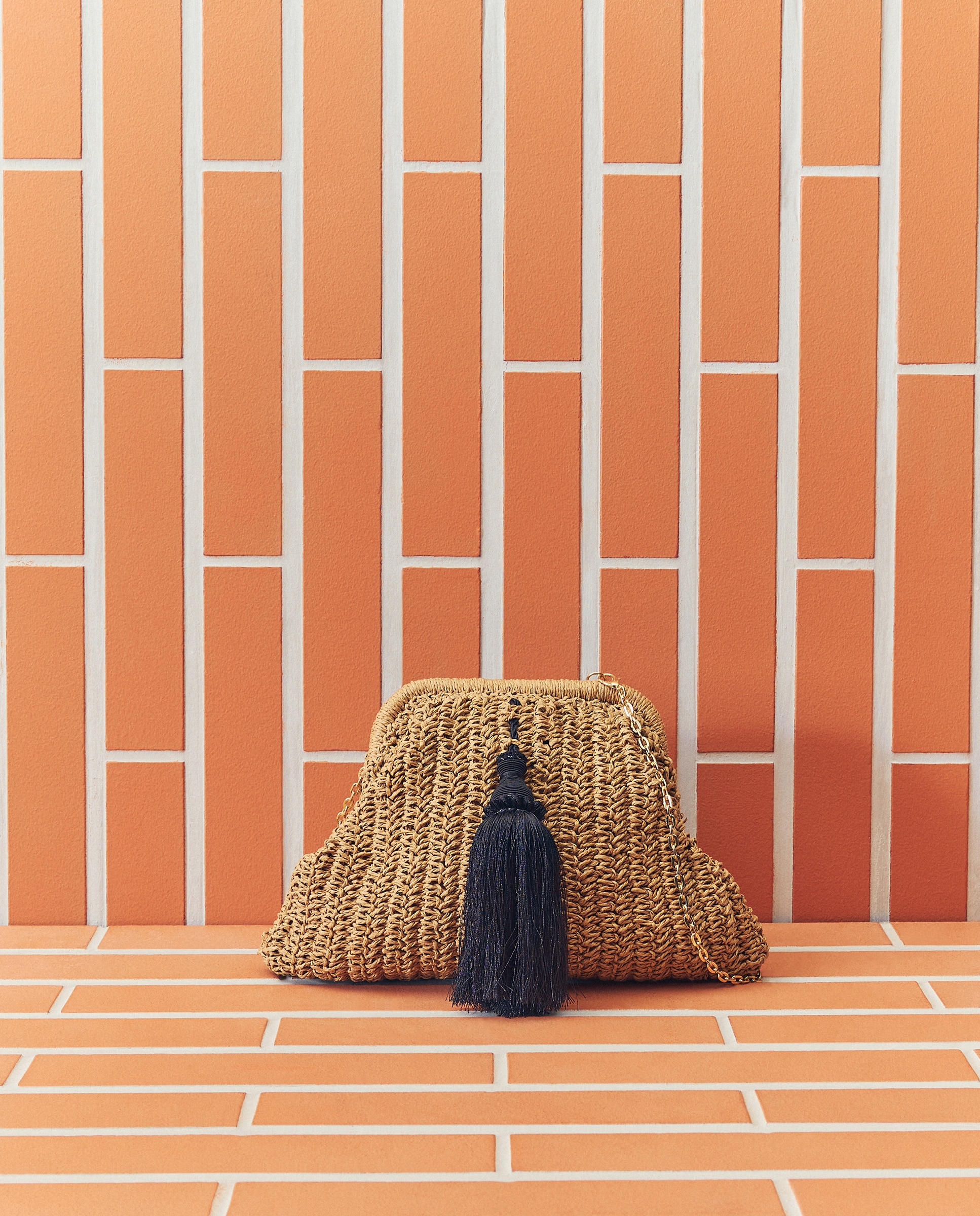 Imagem 0 de Mala Tipo Pouch com Pompom
