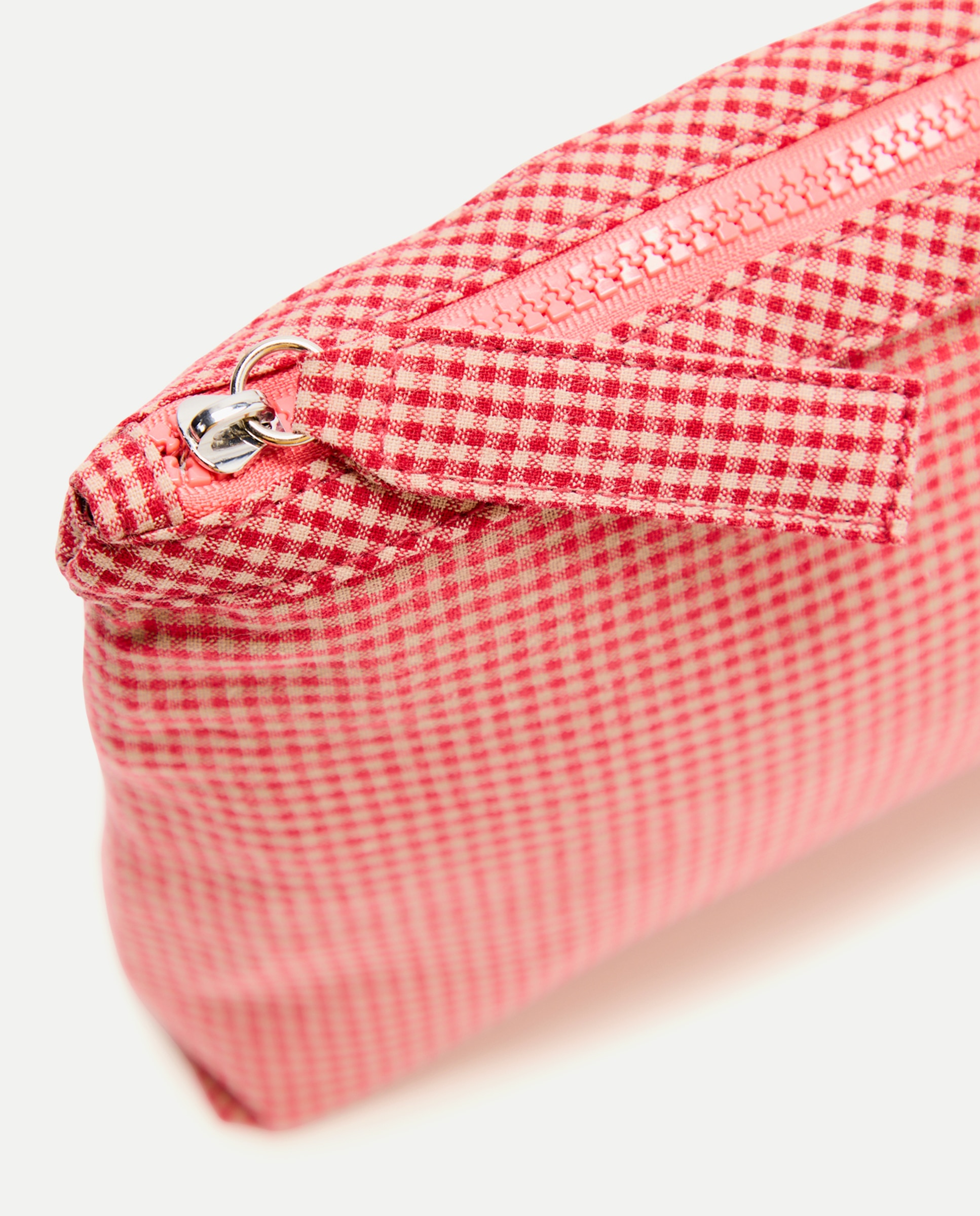 Nécessaire Grande com Estampado aos Quadrados Vichy 600 Vermelho-4