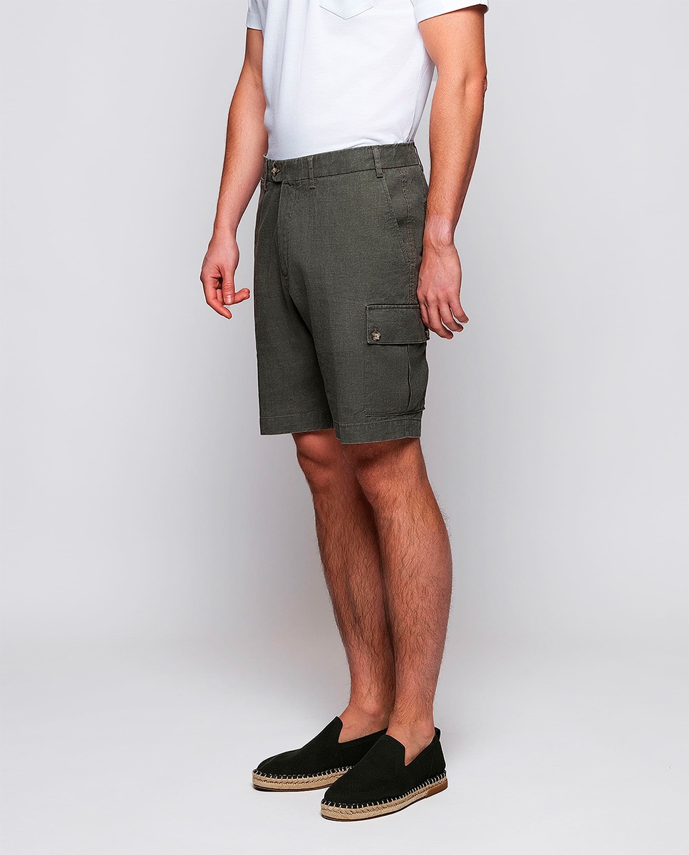 Bermudas Cargo Regular Fit com Efeito de Linho Verde-2