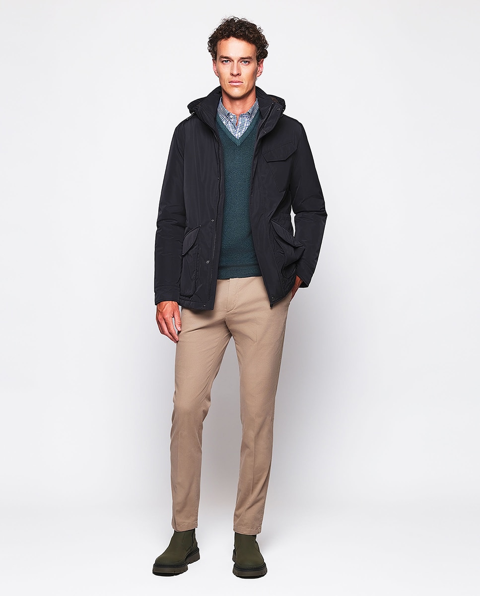 Mirto - Pantalón chino de hombre custom fit estructura.