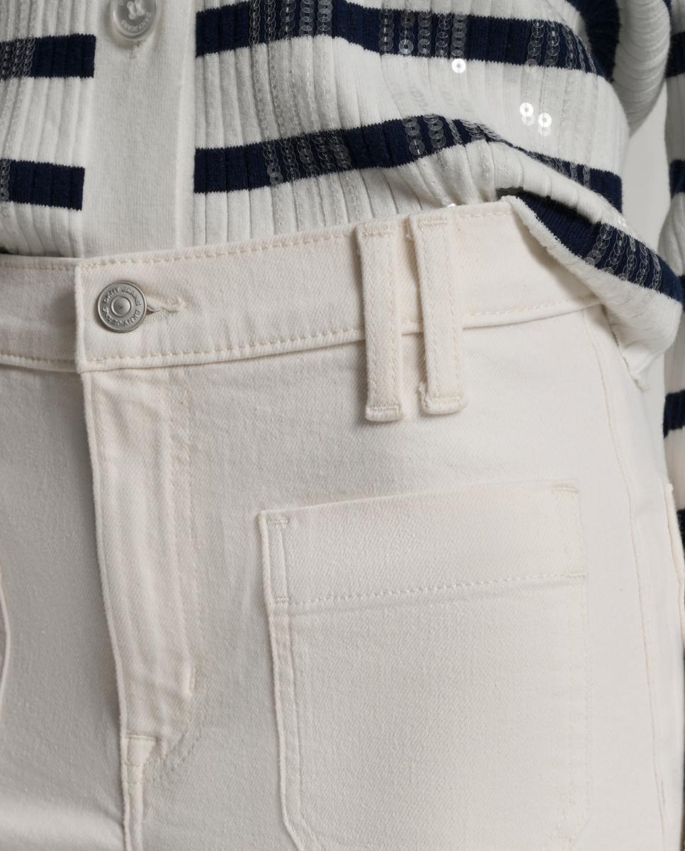 Jeans Relaxed Flare Cru-5