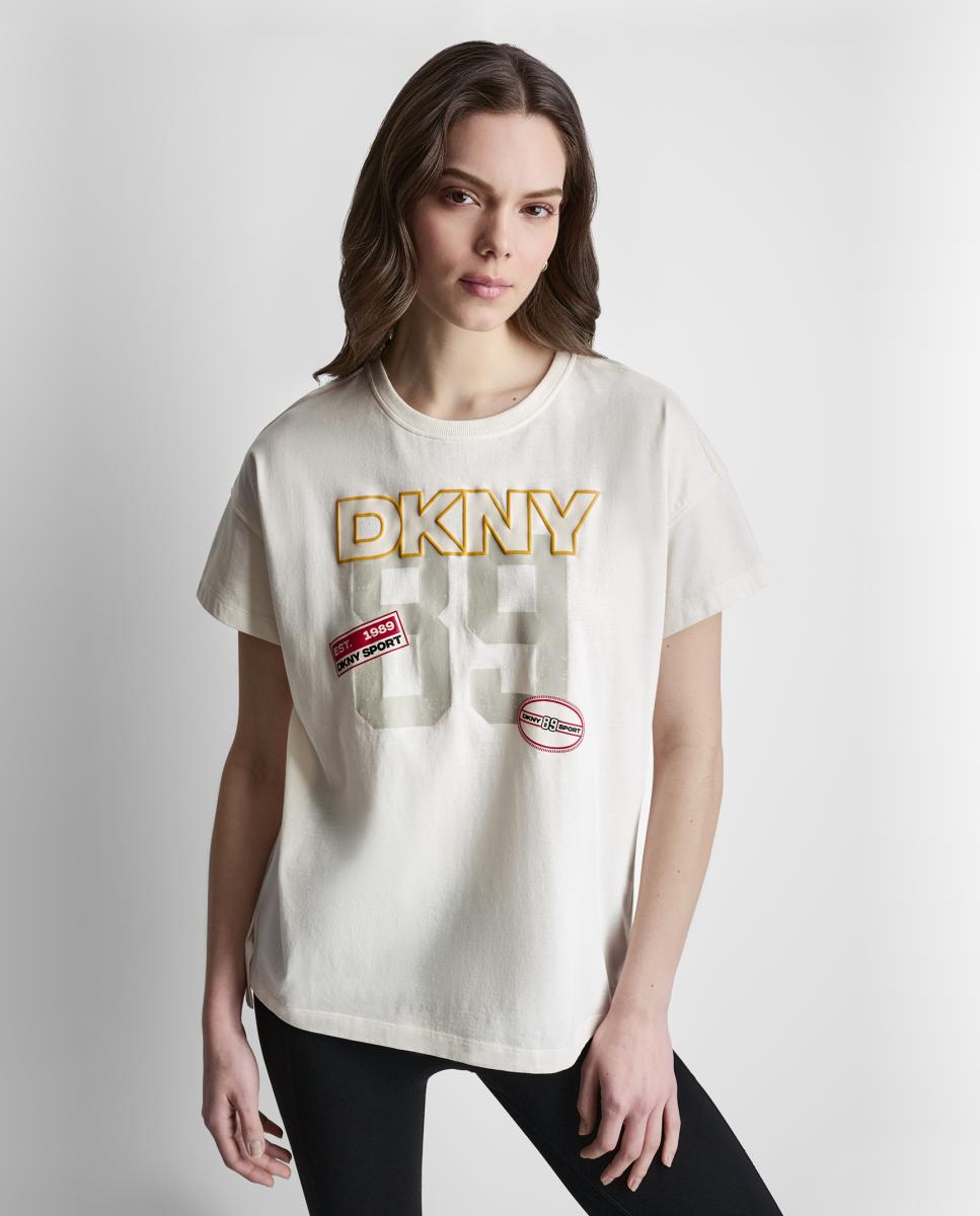 Camiseta de mujer con fit oversize y detalle de parches - Dkny Jeans - Crema Crema-1