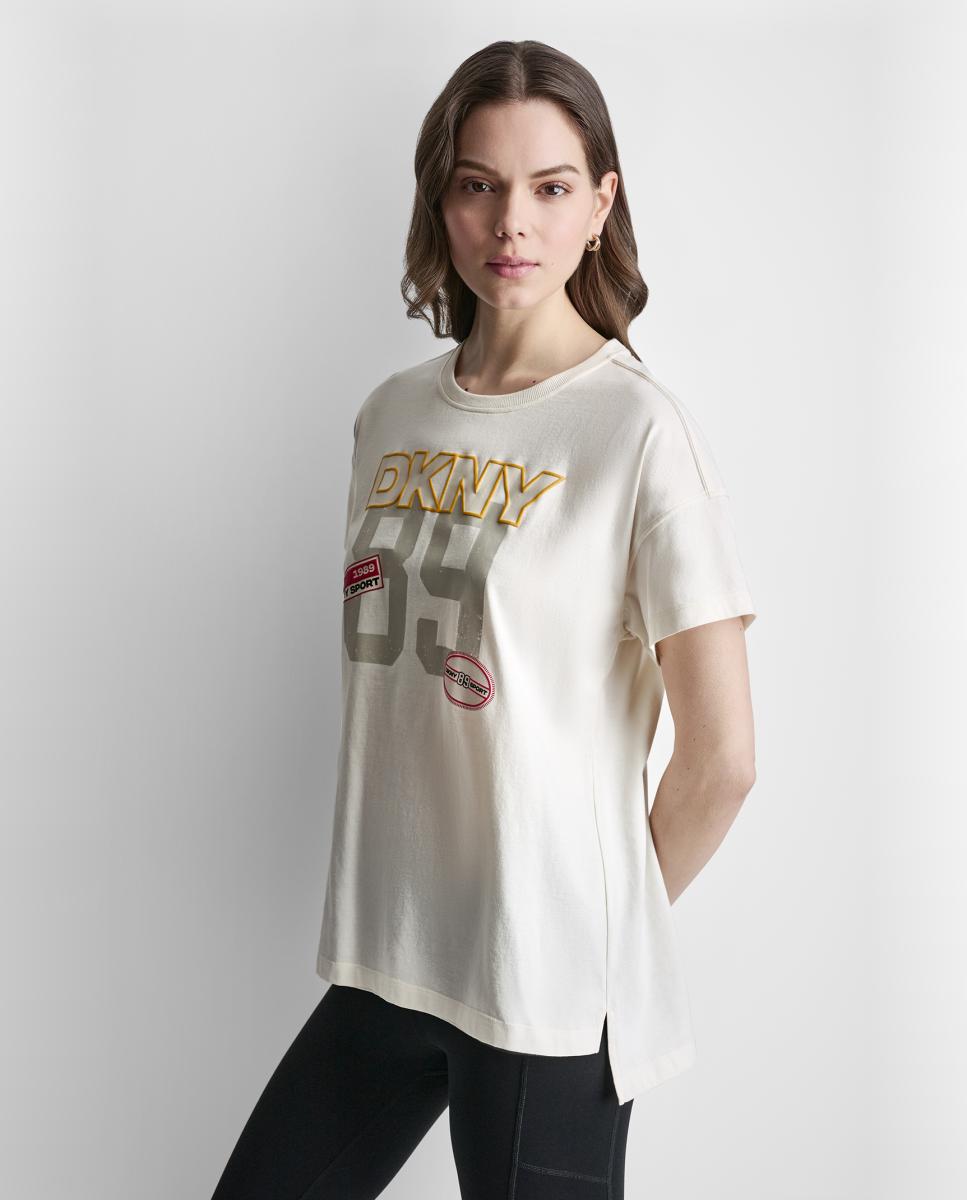 Camiseta de mujer con fit oversize y detalle de parches - Dkny Jeans - Crema Crema-2