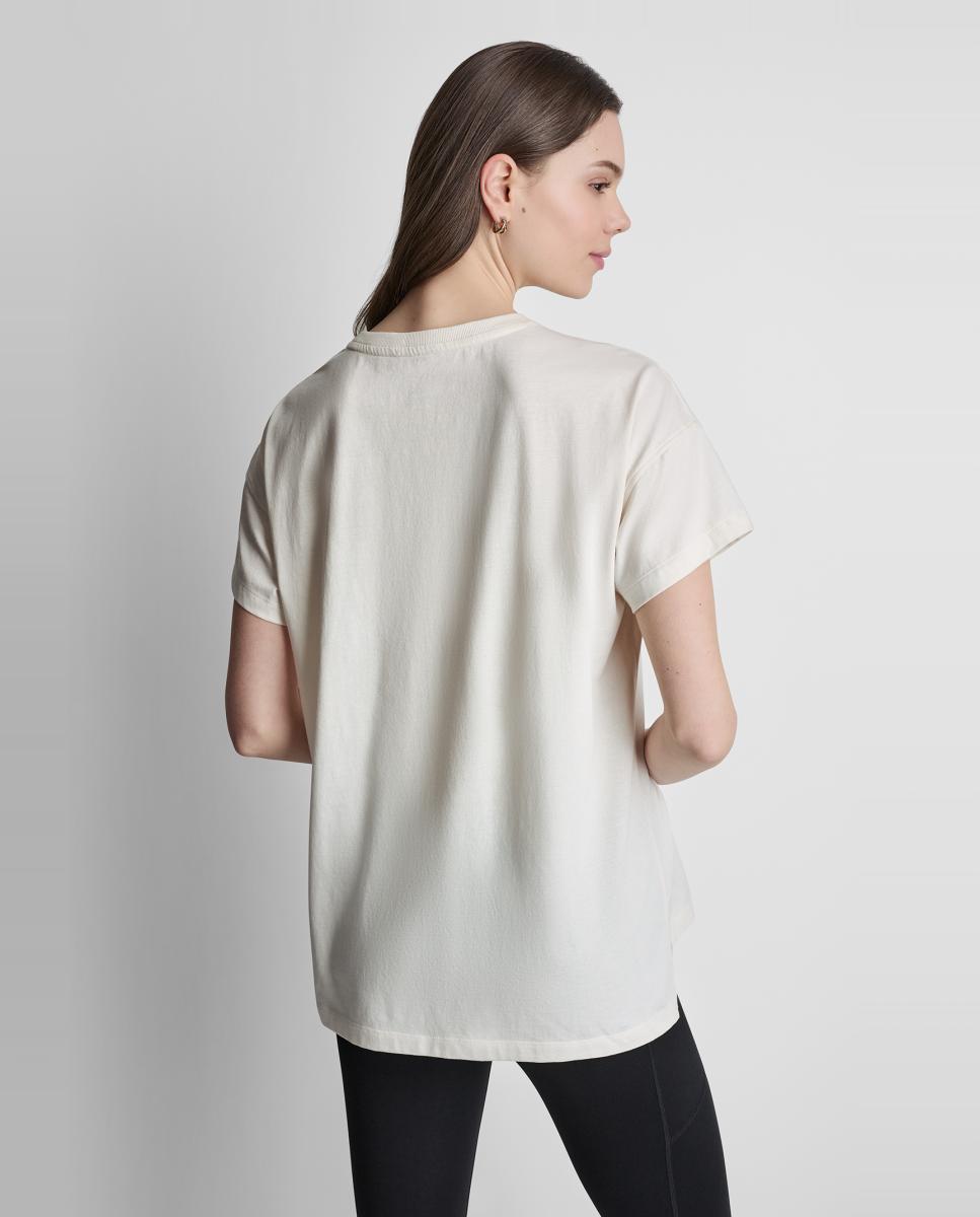 Camiseta de mujer con fit oversize y detalle de parches - Dkny Jeans - Crema Crema-3
