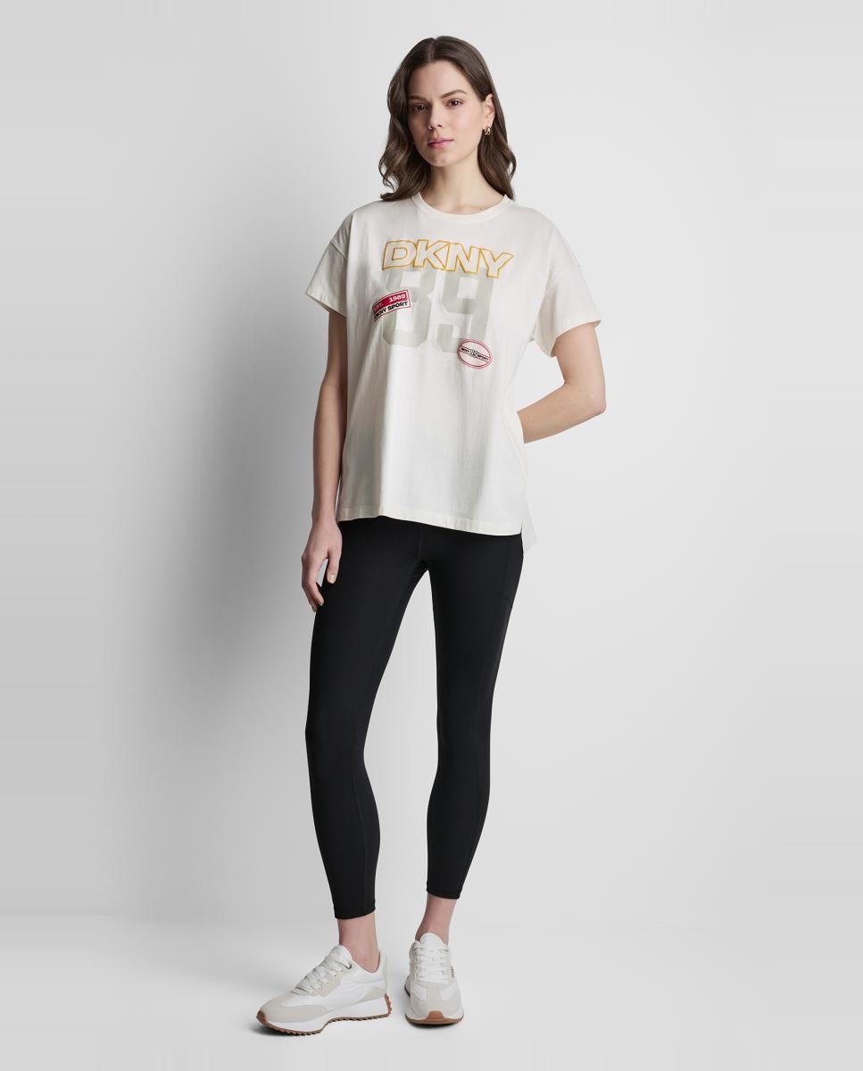 Camiseta de mujer con fit oversize y detalle de parches - Dkny Jeans - Crema Crema-4