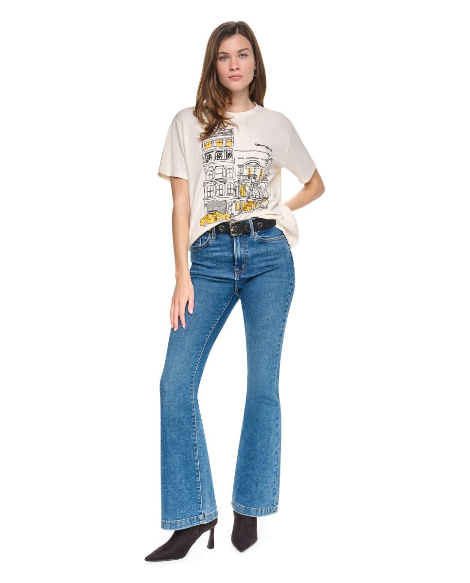 T-shirt de Manga Curta e Decote Redondo com Ilustração Representativa da Marca Bege-2