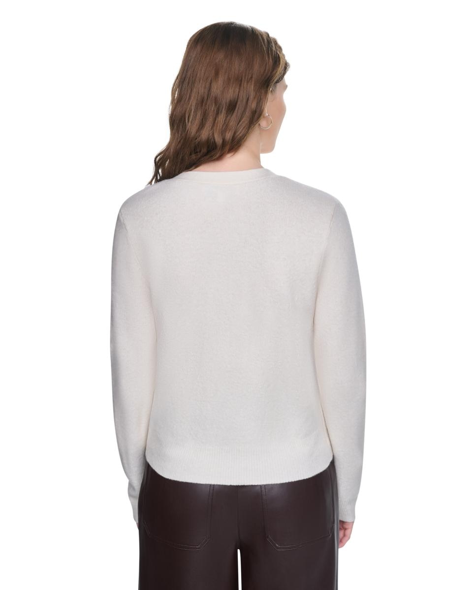 Cardigan com Decote em Bico e Fecho de Botões com Detalhe de Laços Bege-3