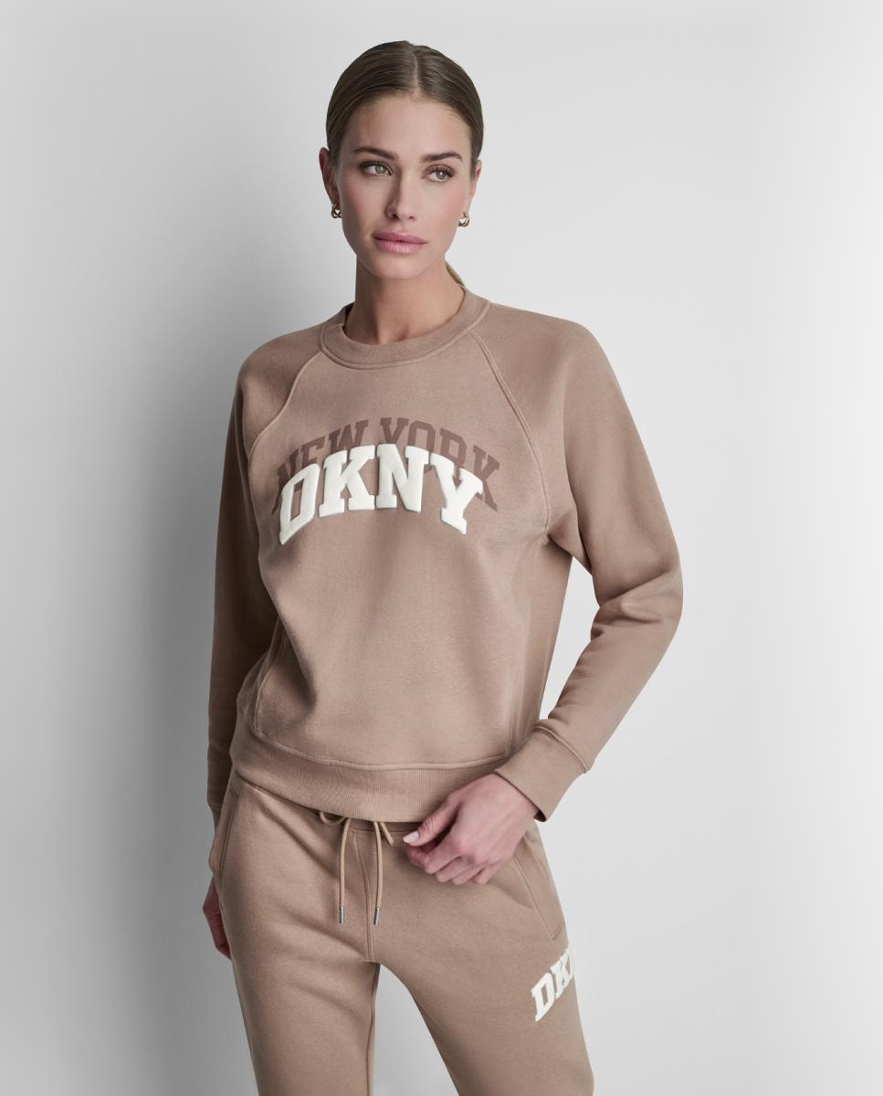 Imagem 0 de Sweatshirt com Detalhe de Logótipo no Peito