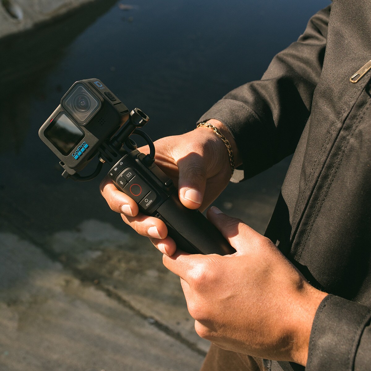 Empuñadura GoPro Volta con batería, trípode y mando a distancia (Reacondicionado Grado C) Negro-6