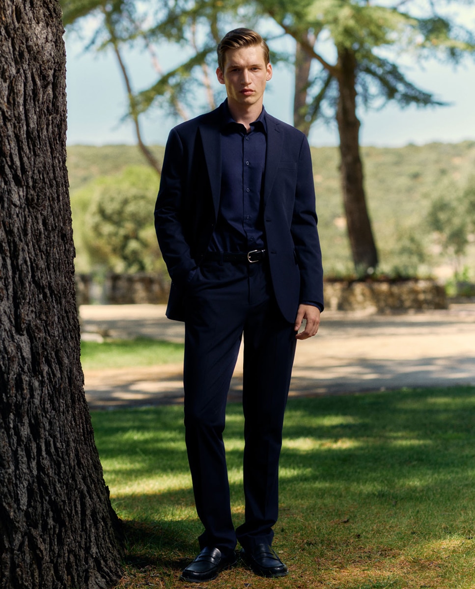 Imagen 0 de Americana traje Azul marino
