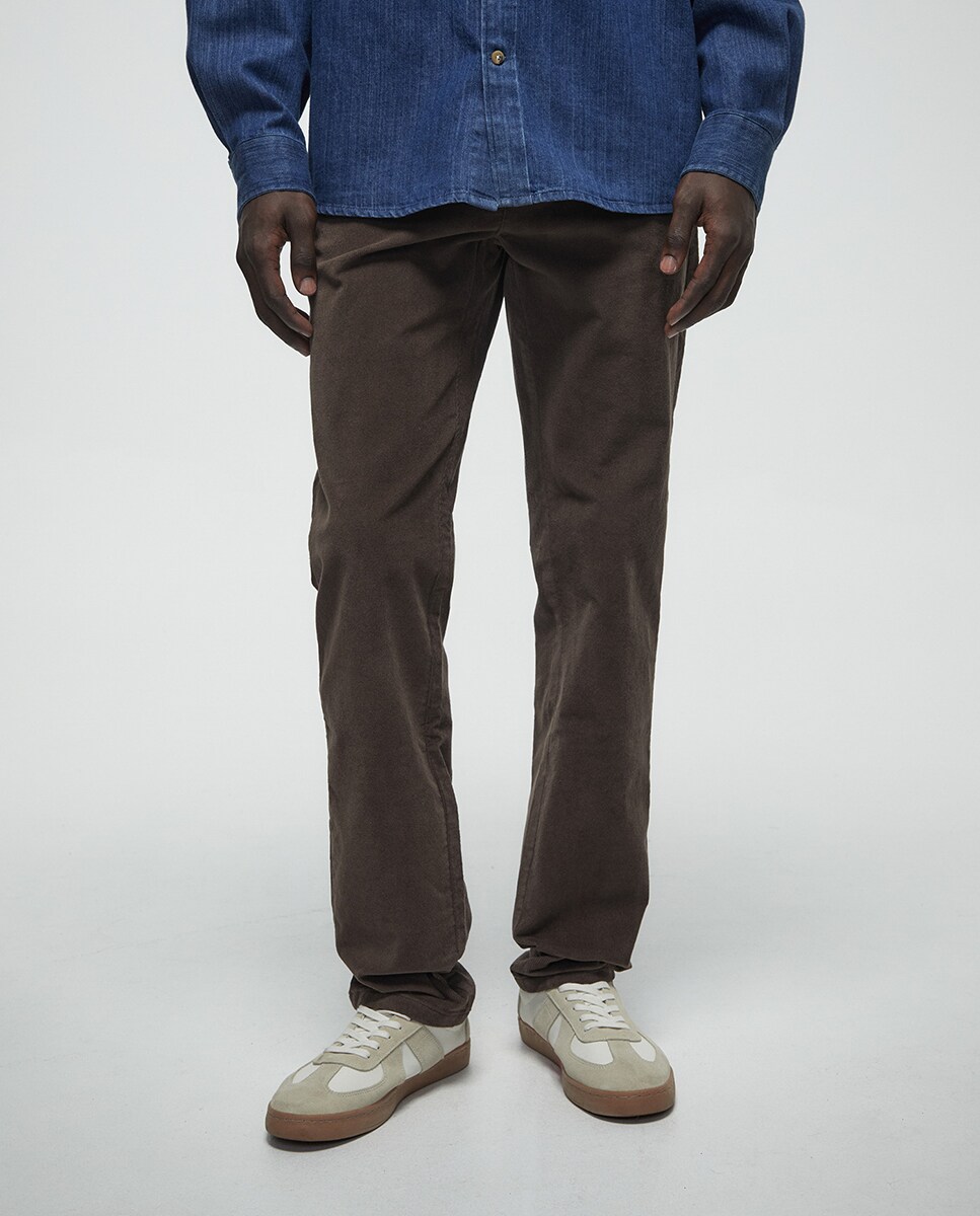 Calças Chino de Bombazina Chocolate-2