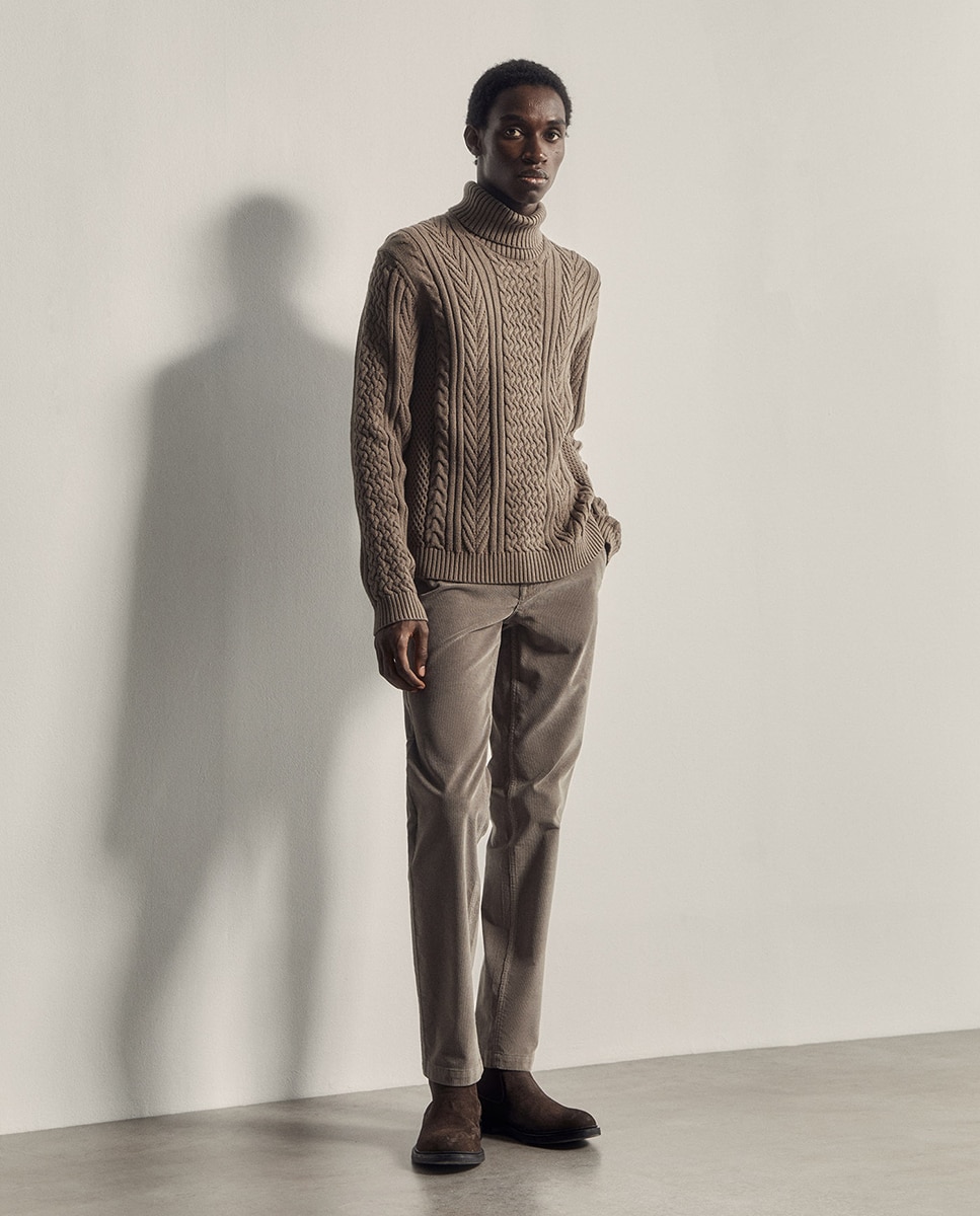 Imagen 1 de Chino pana regular - Sfera - 820 Gris medio 820 Gris medio