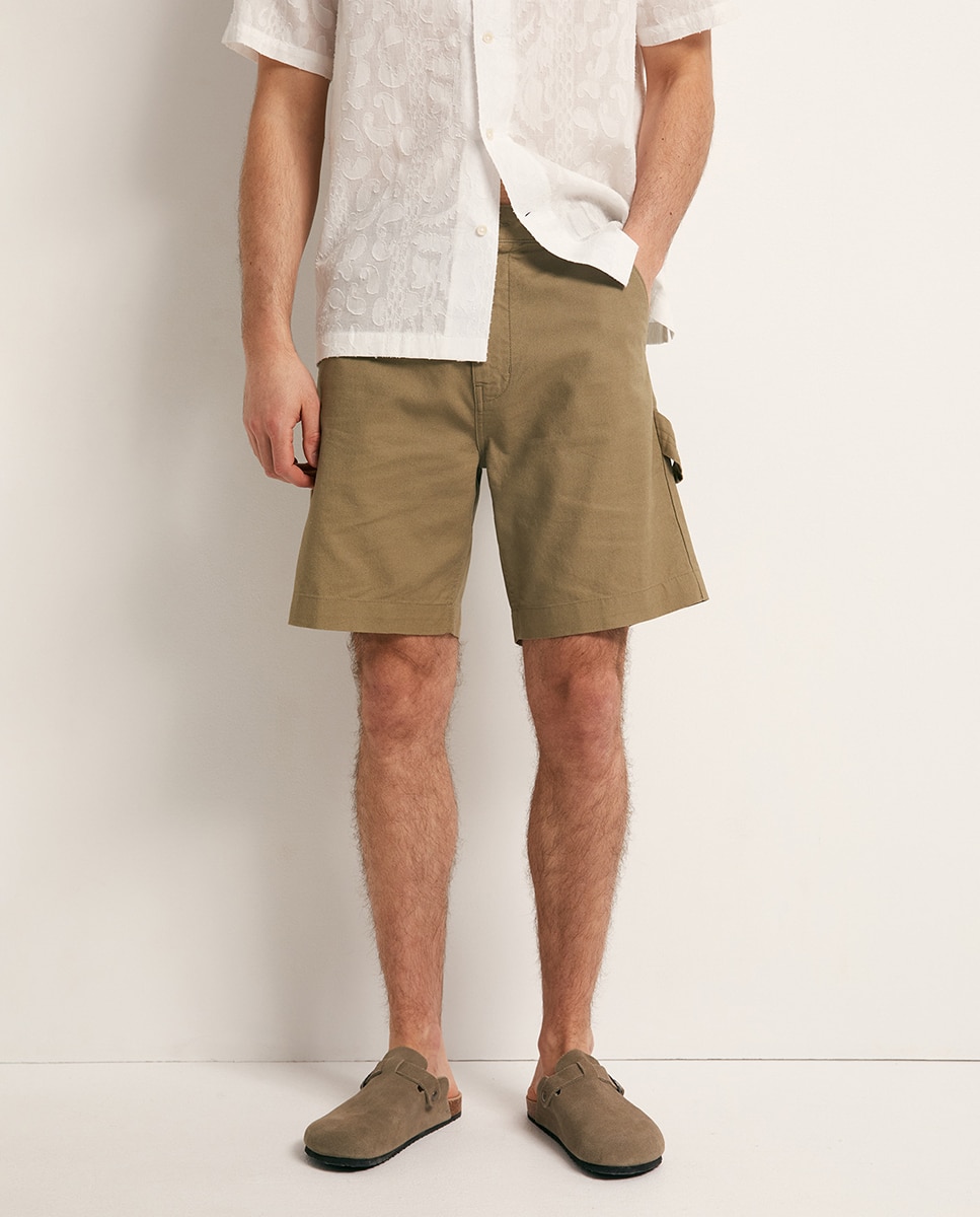 Bermudas com Bolsos Verde-claro-2