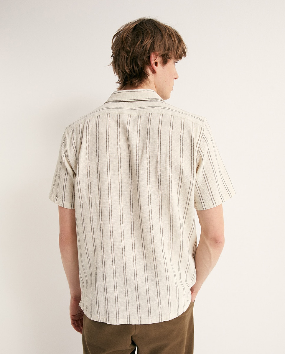 Camisa Rústica às Riscas Camel-4