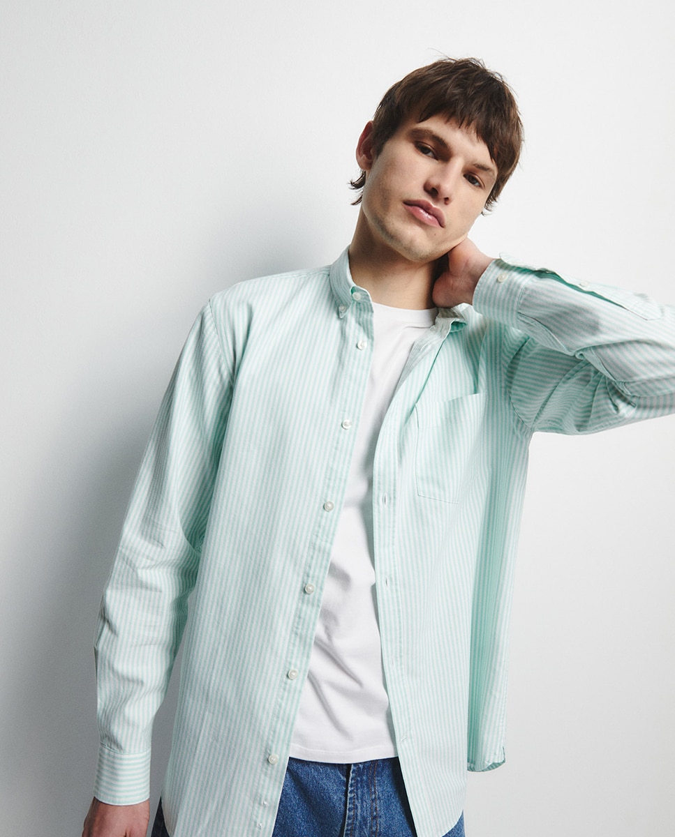 Camisa Oxford às Riscas Verde-4