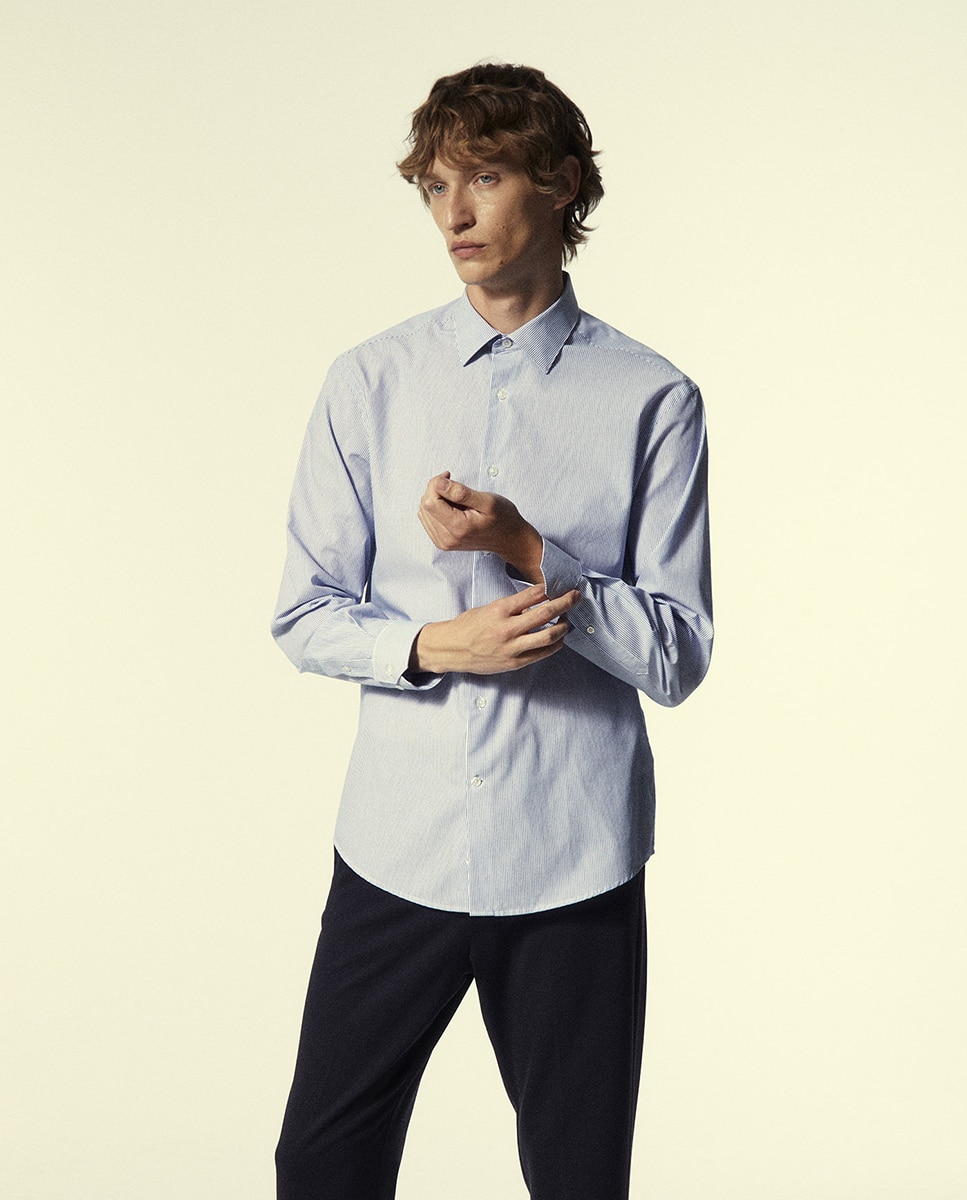 Camisa Regular com Risca Fina 400 Azul-1