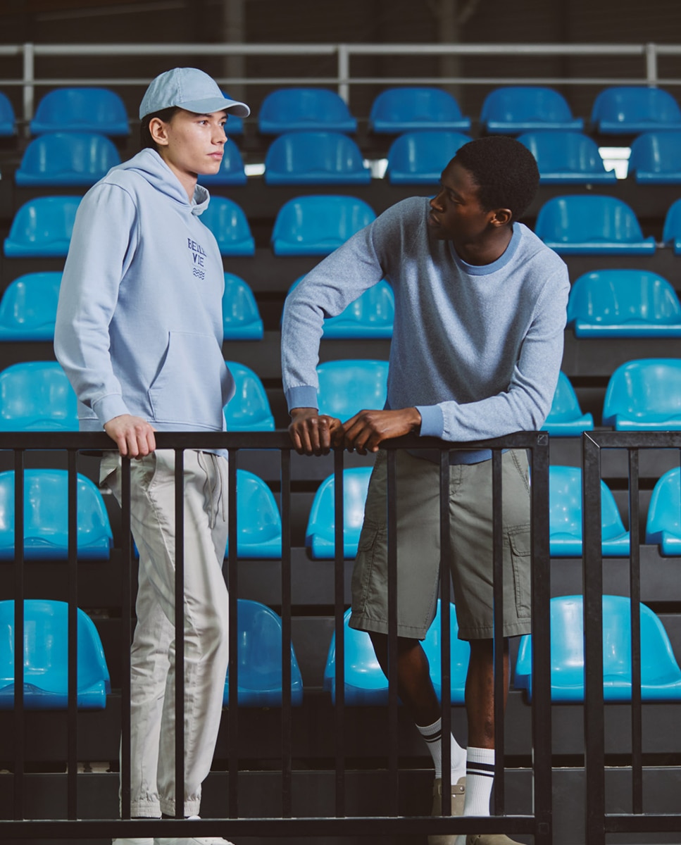 Imagem 0 de Camisola de Malha com Decote Redondo e Estrutura