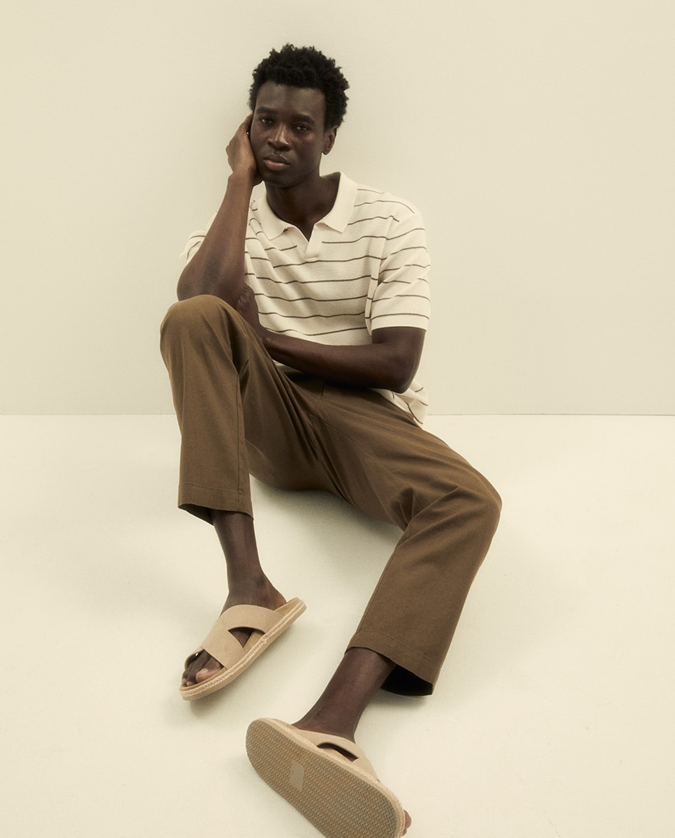 Camisola de malha com colarinho de pólo Cru-8
