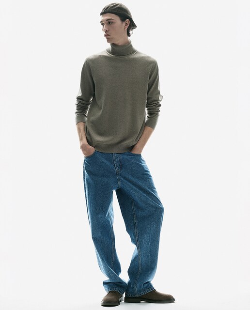 Imagem 0 de Camisola de malha com gola alta