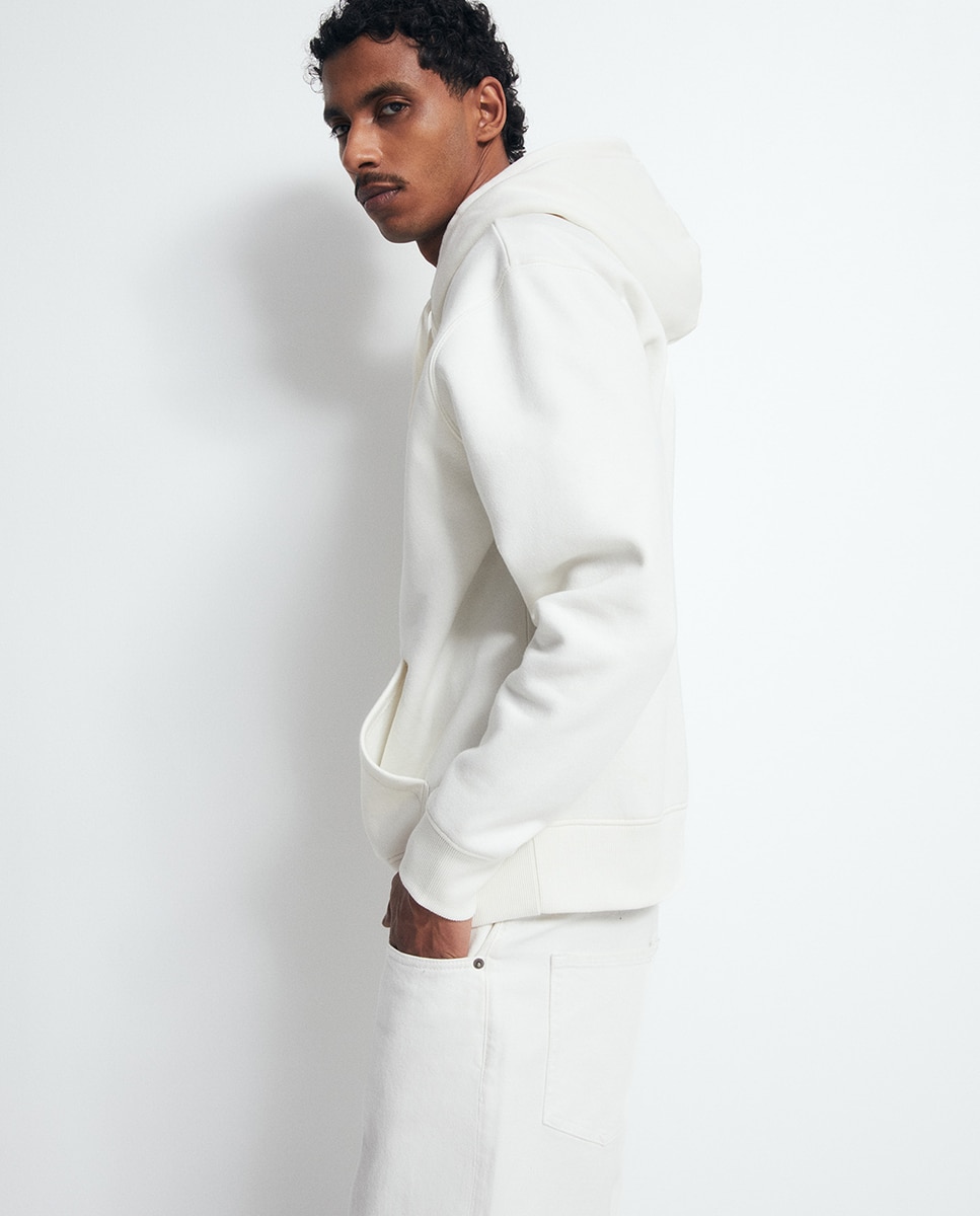 Sweatshirt com Efeito de Relevo Branco-4