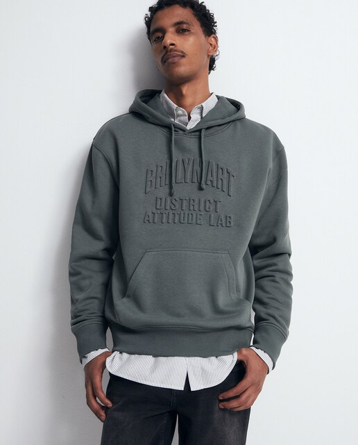 Imagen 0 de Sudadera grabado en relieve
