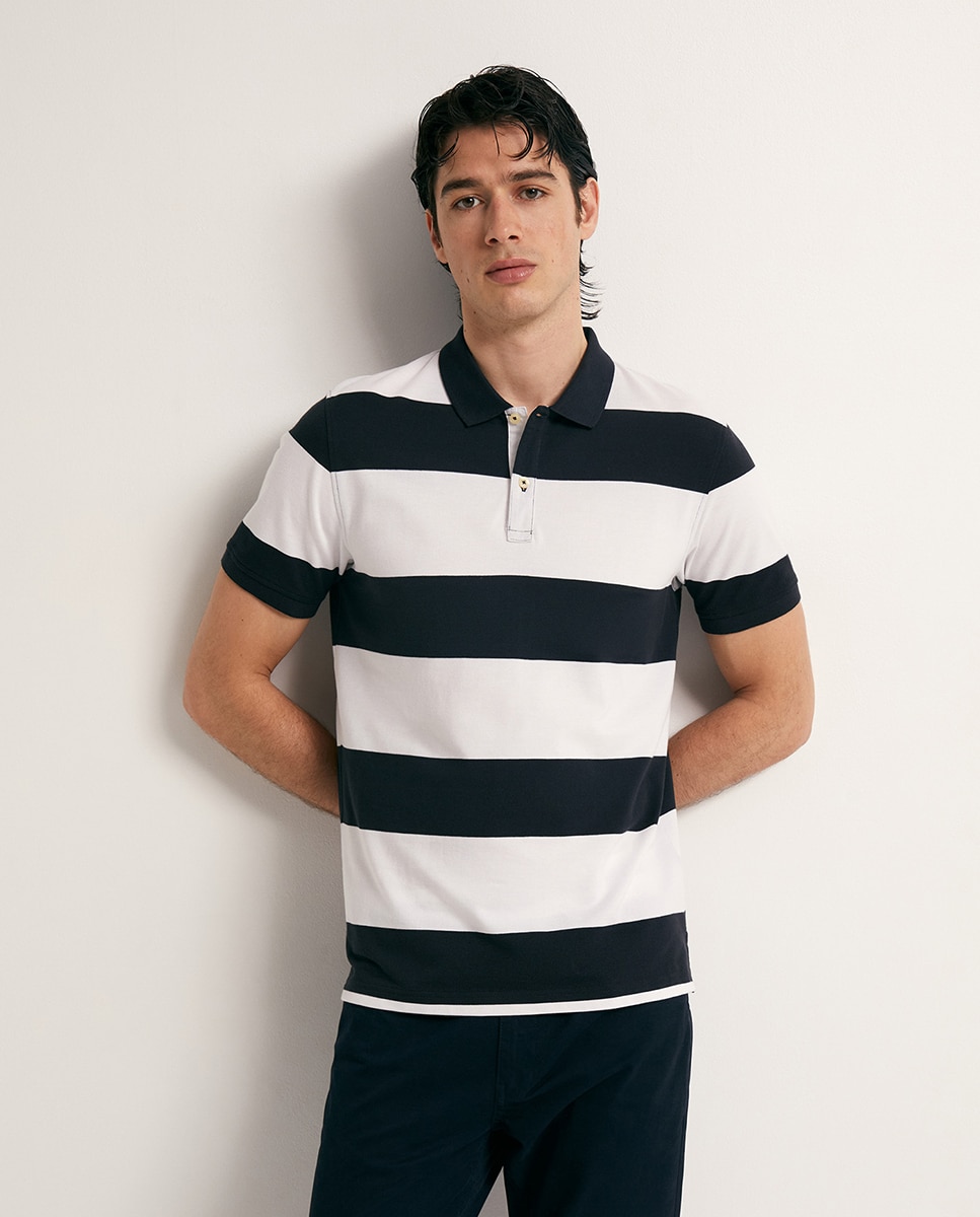 Imagem 0 de Polo Piqué às Riscas