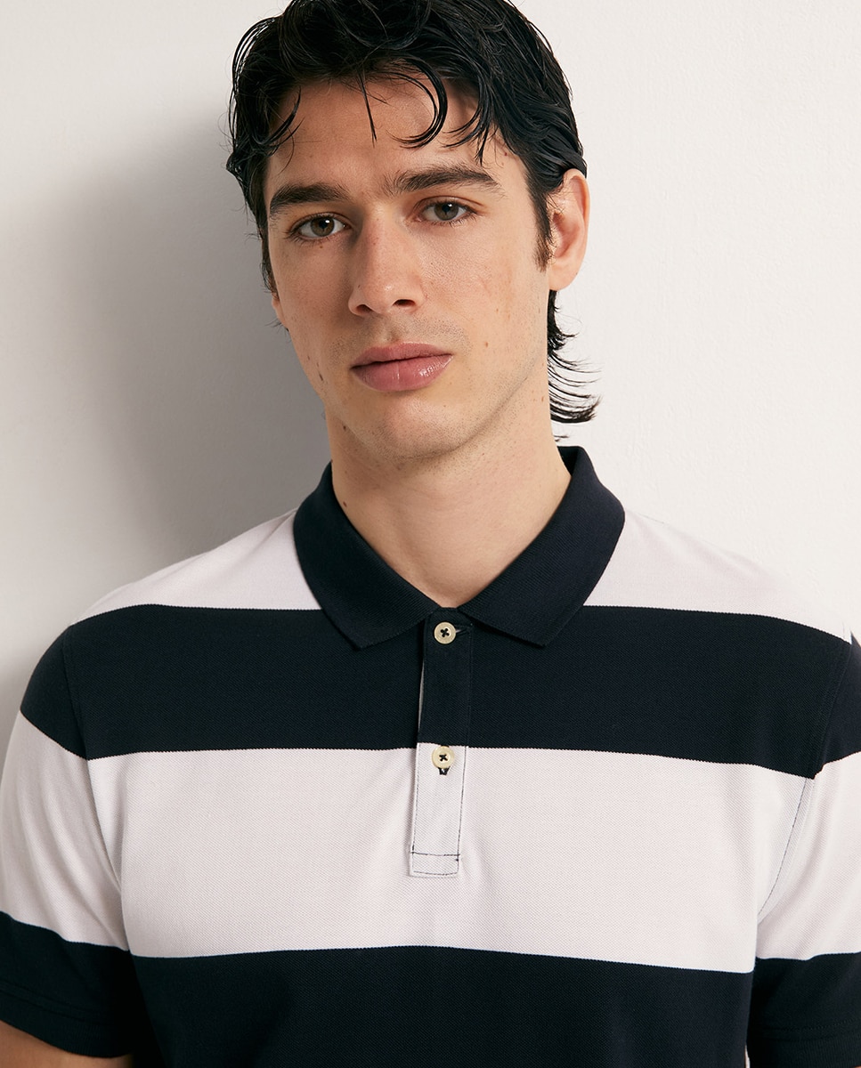 Polo Piqué às Riscas Azul-marinho-3