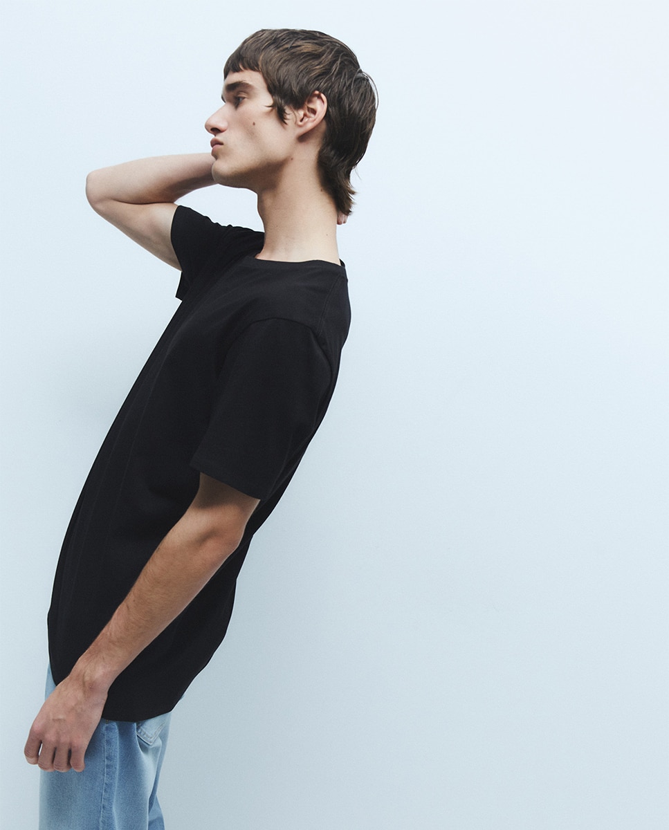 T-shirt lisa Preto-4