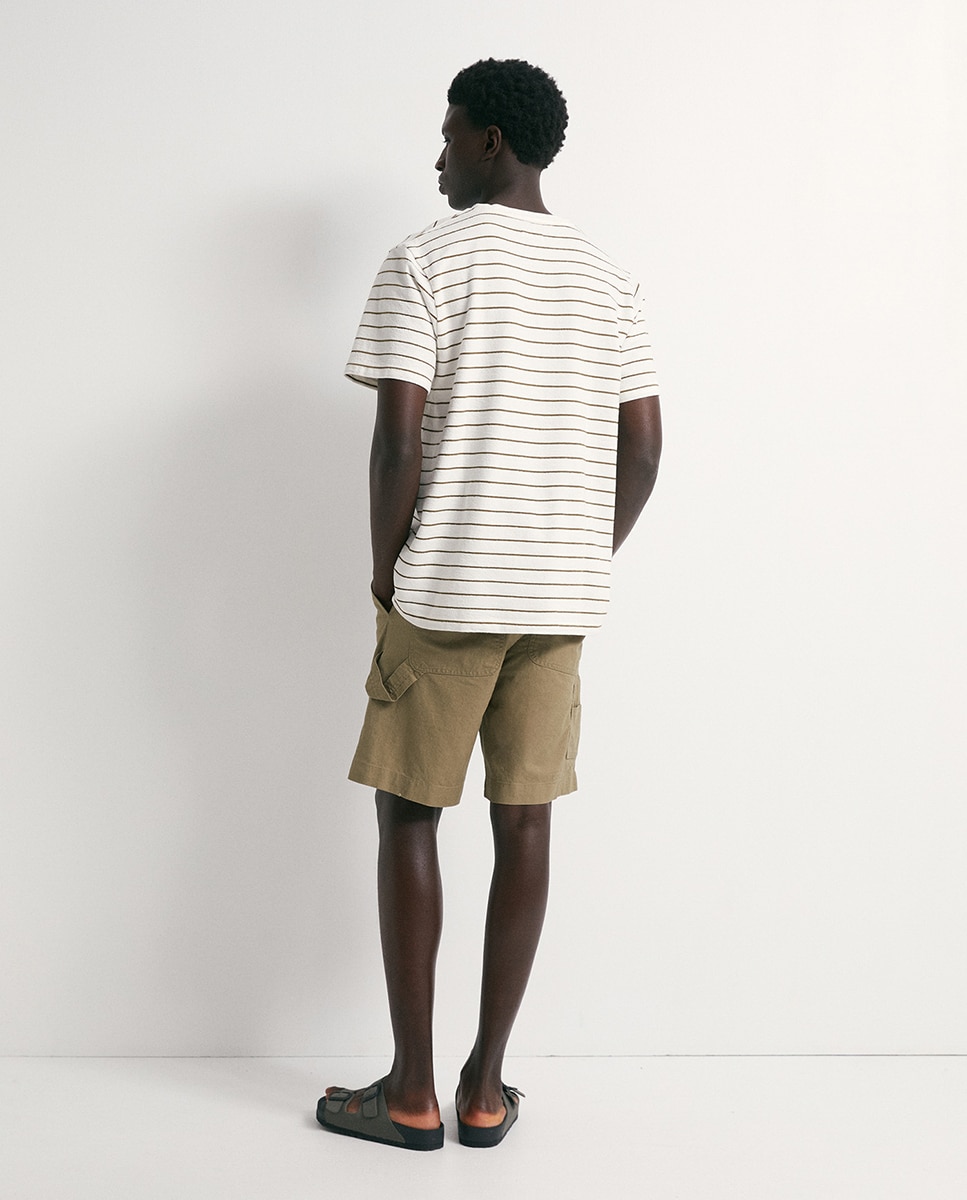 T-shirt Rústica às Riscas Verde Azeitona-5