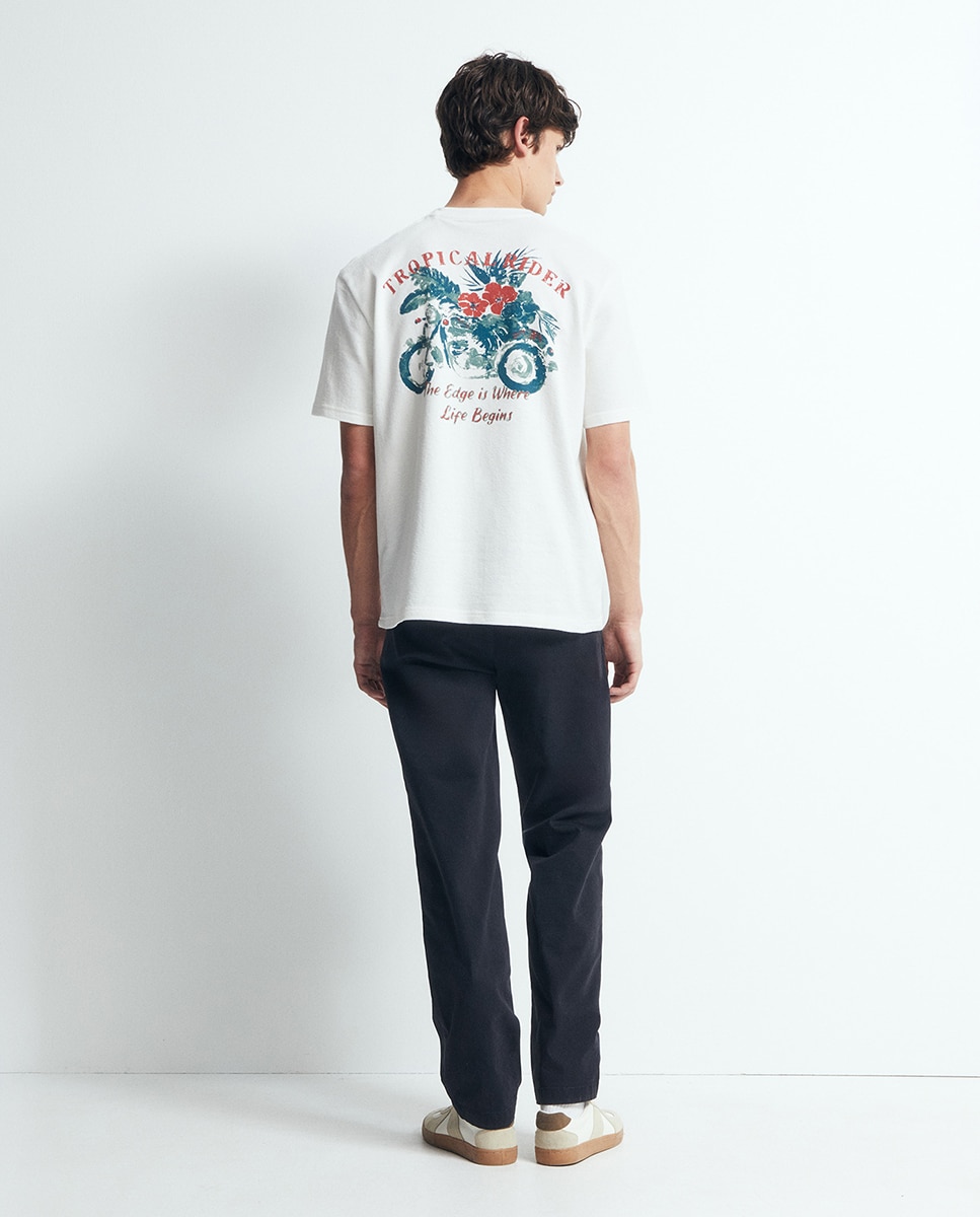 T-shirt com Estampado Gráfico de Mota Branco-3