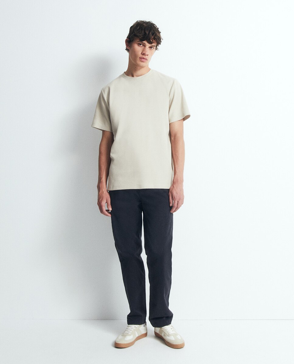 T-shirt com Estrutura Bege-4