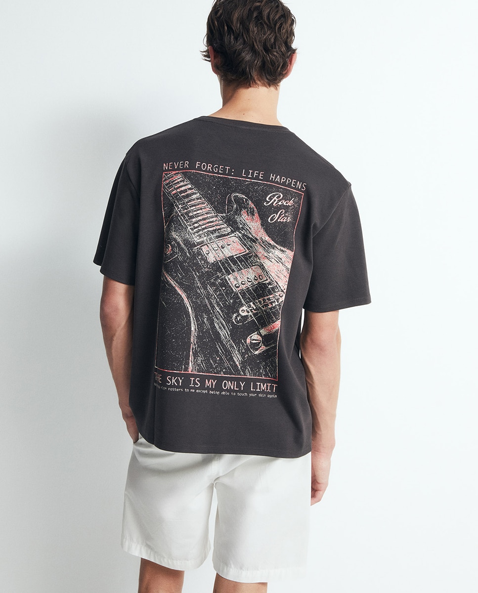 T-shirt com Estampado Gráfico de Guitarra Chumbo-3