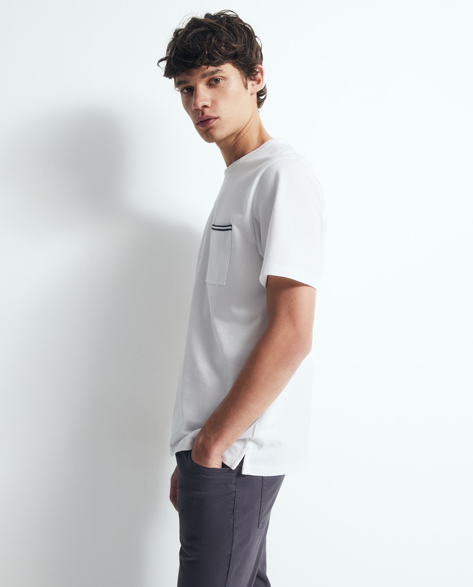 Sfera - Camiseta cinta bolsillo.